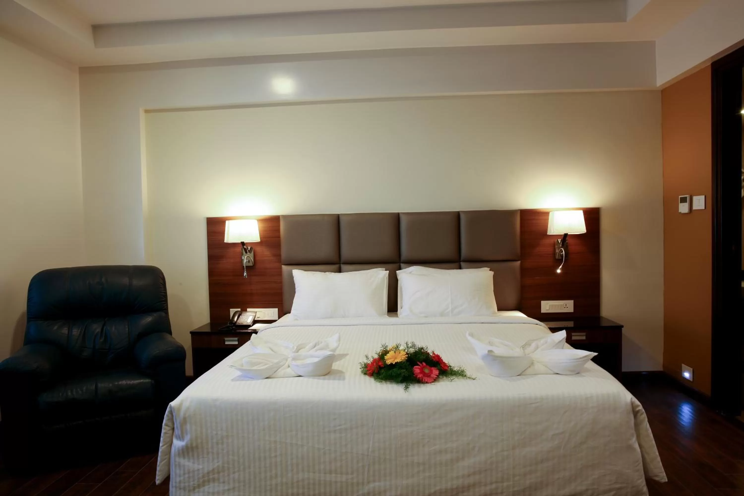 Photo of the whole room in Fressotel Seetharam