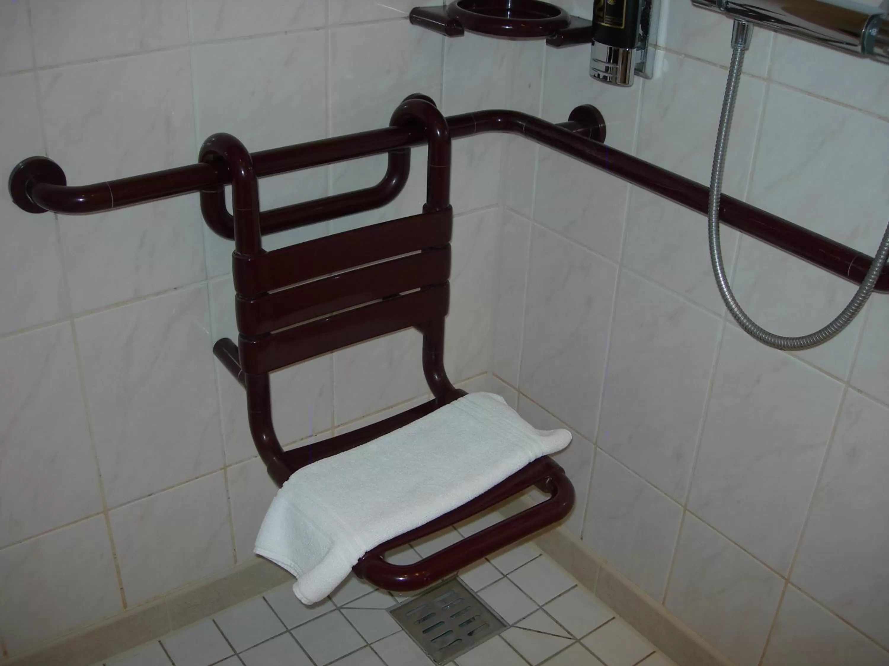 Bathroom in Apart Hotel Norden