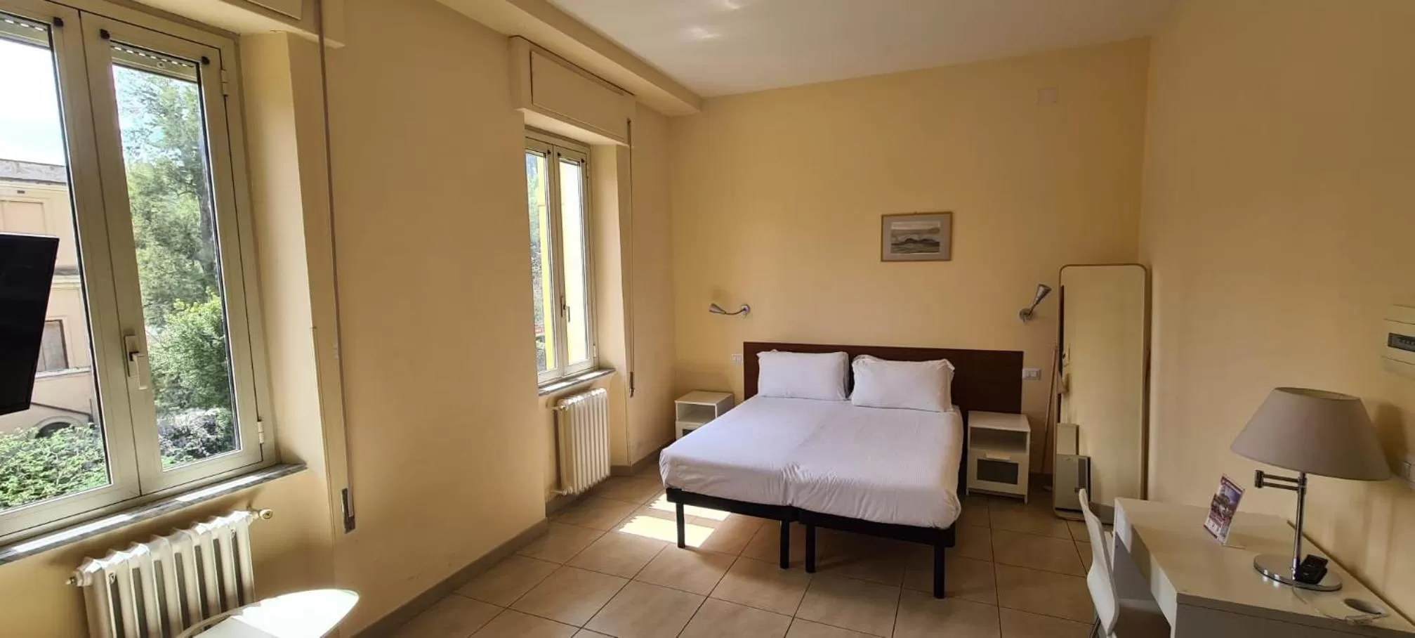 Bedroom, Bed in Villa Riari Garden