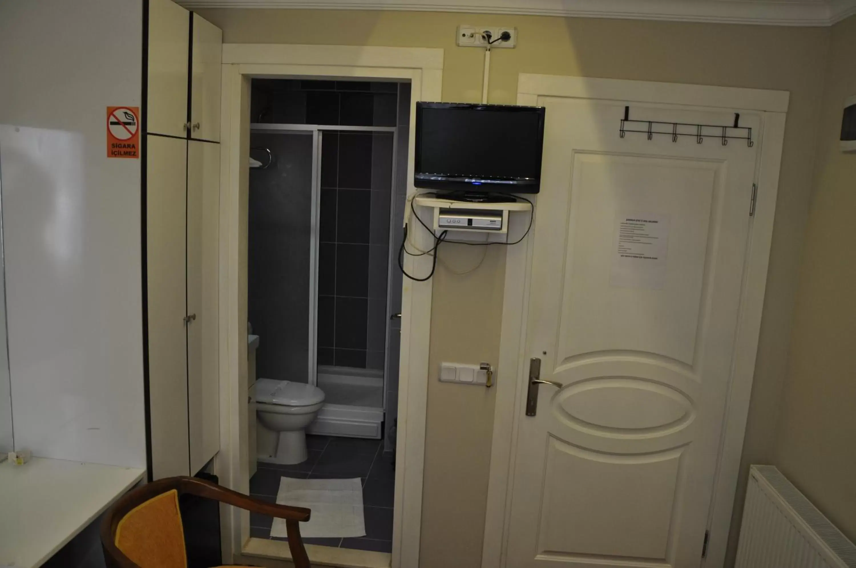 Standard Single Room in Sakran Hotel Standard Single Room in Sakran Hotel