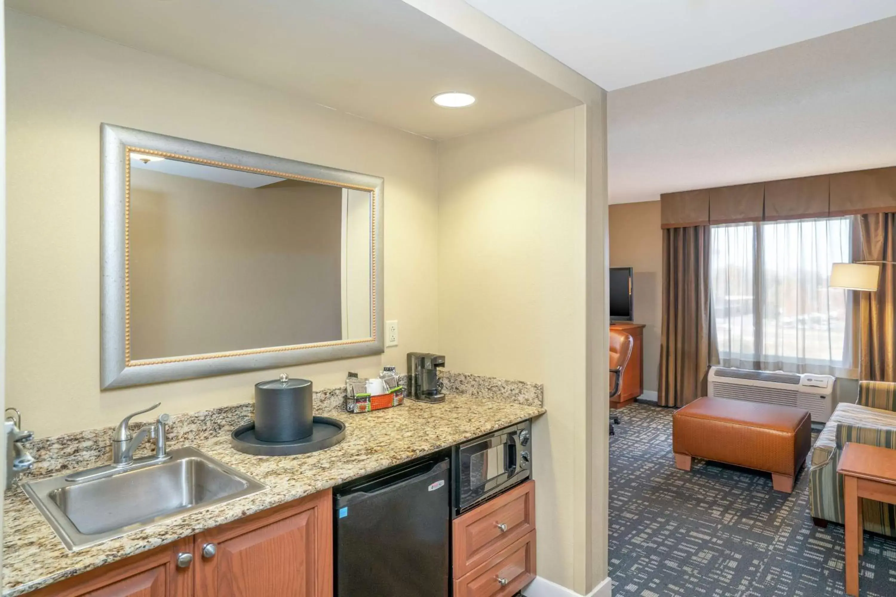 Other, Kitchen/Kitchenette in Hampton Inn & Suites Murfreesboro