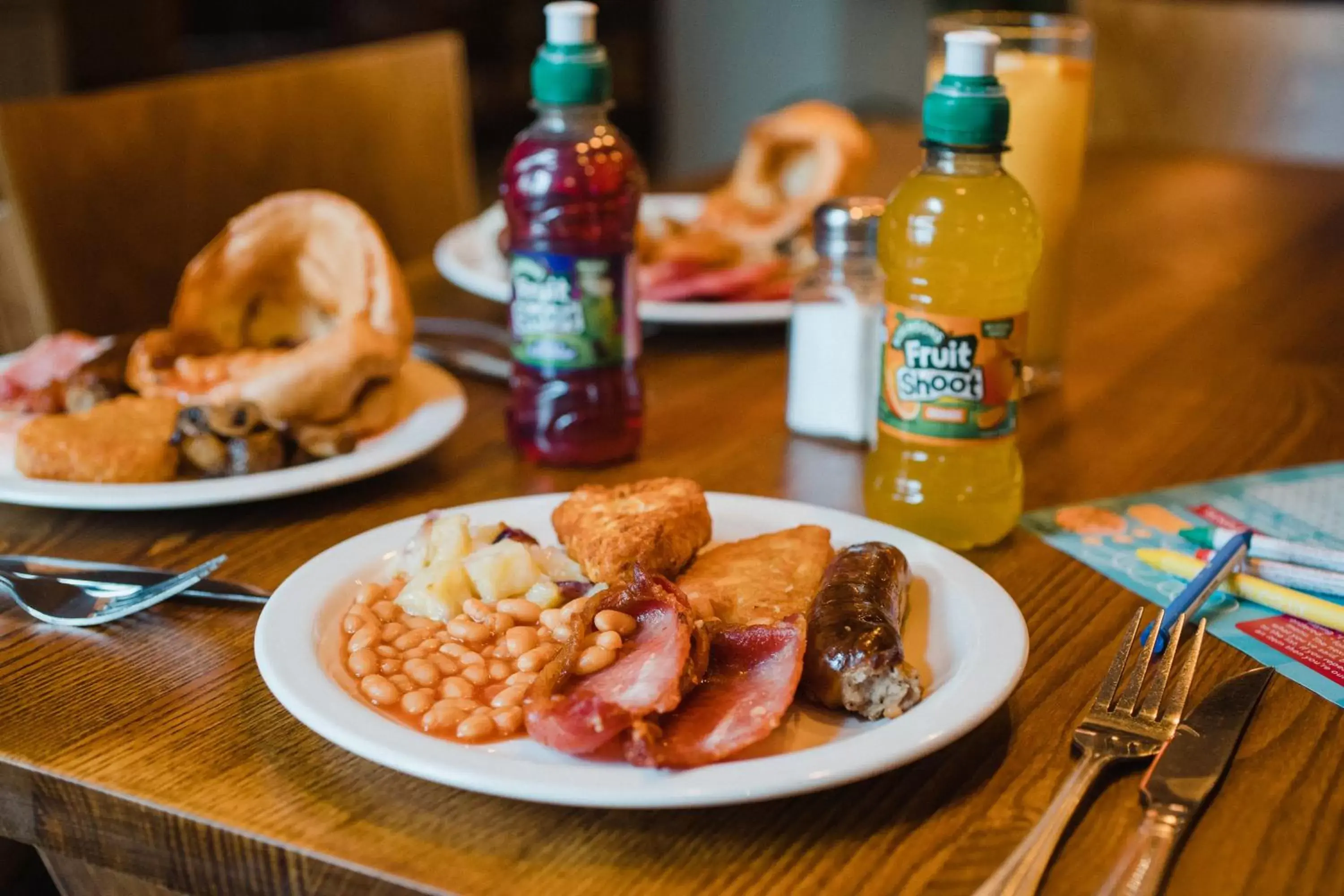 Breakfast in Toby Carvery Strathclyde, M74 J6 by Innkeeper's Collection