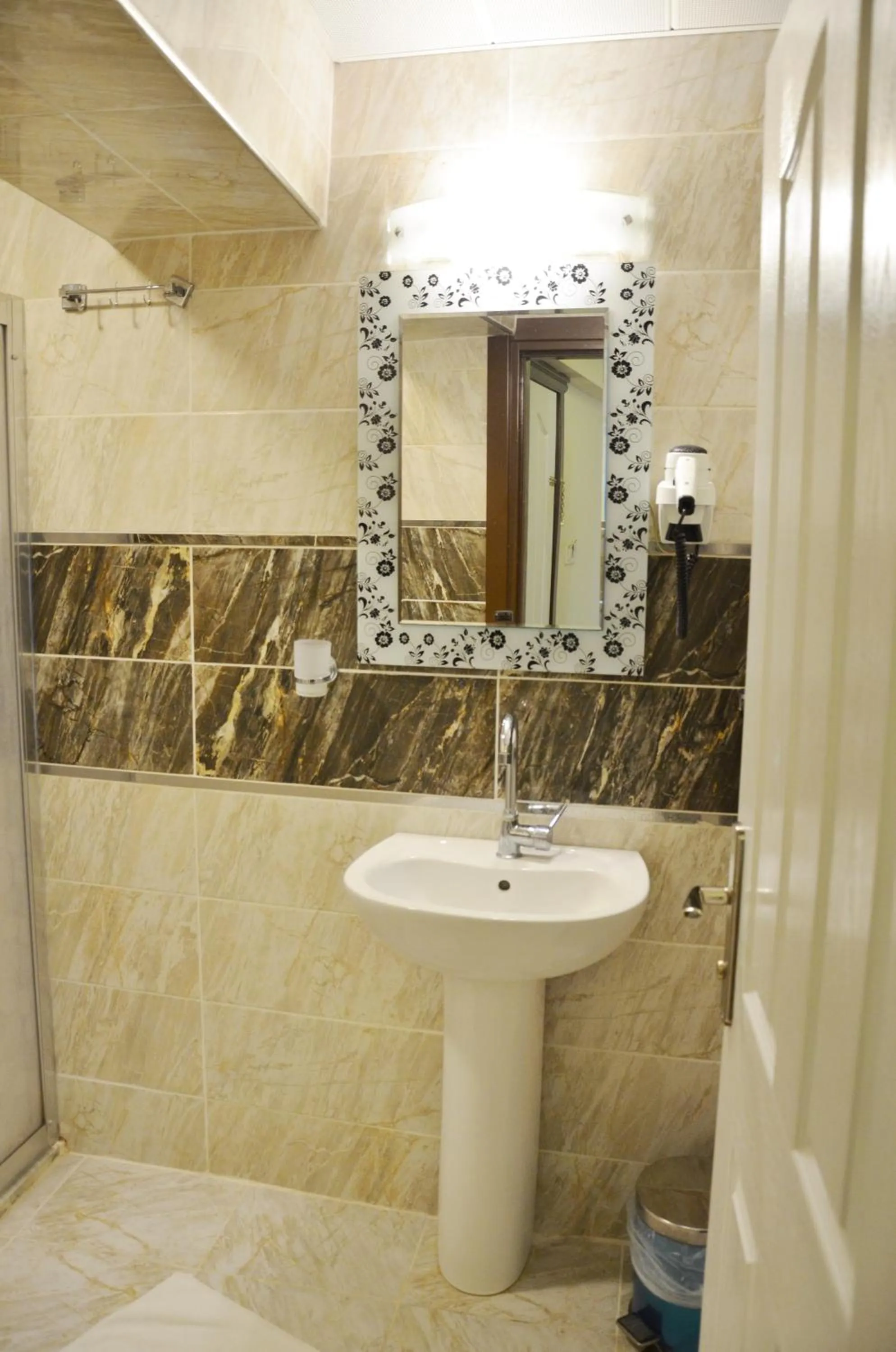 Bathroom in Hotel Grand Mark