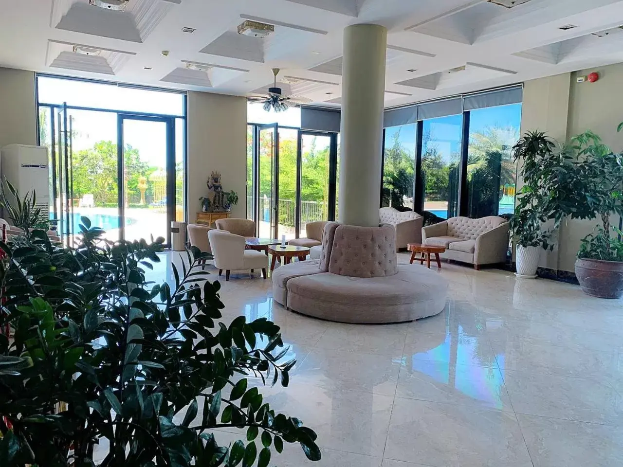 Lobby or reception in KEP BAY HOTEL & RESORT Lobby or reception in KEP BAY HOTEL & RESORT