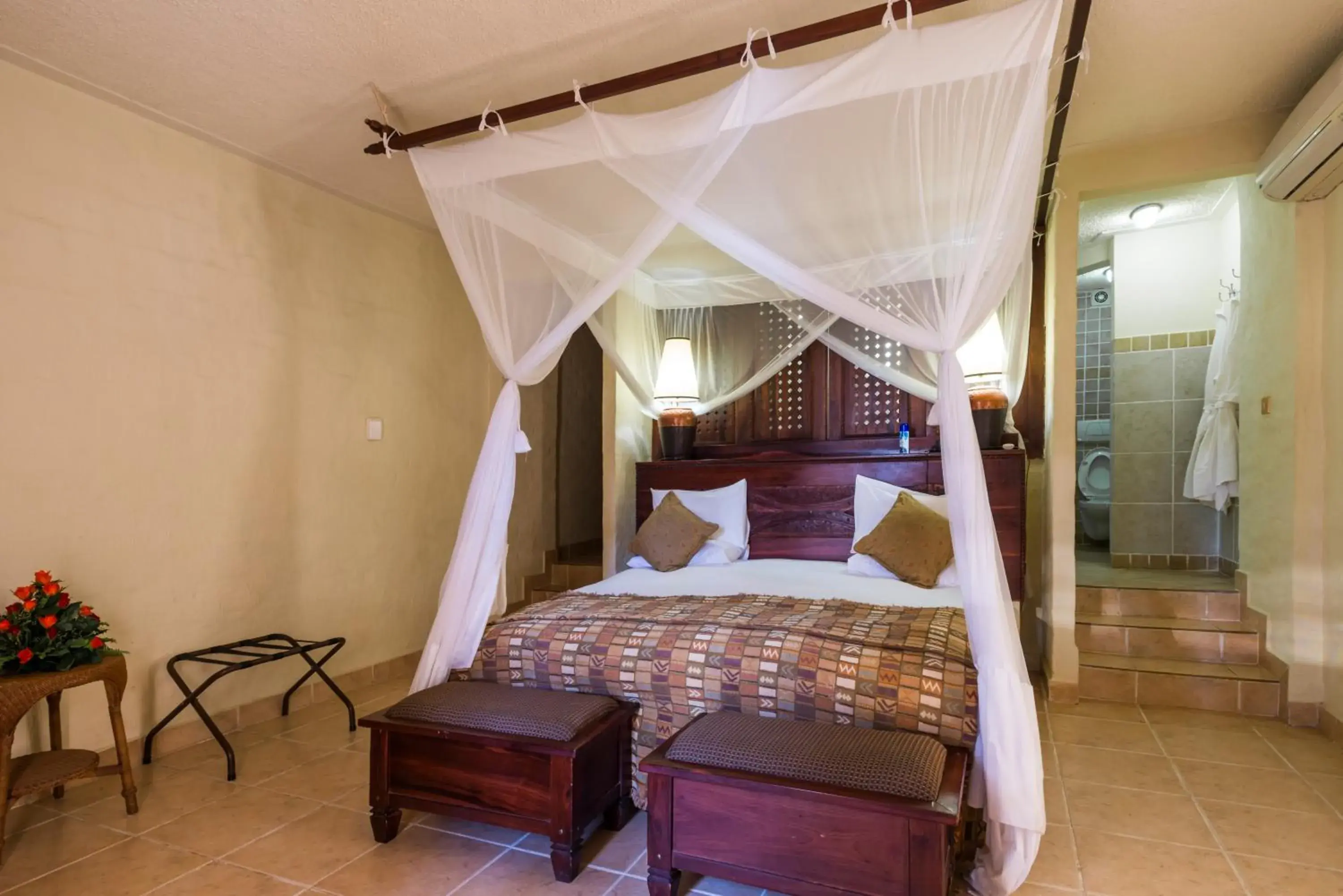 Bed in Aha The David Livingstone Safari Lodge & Spa