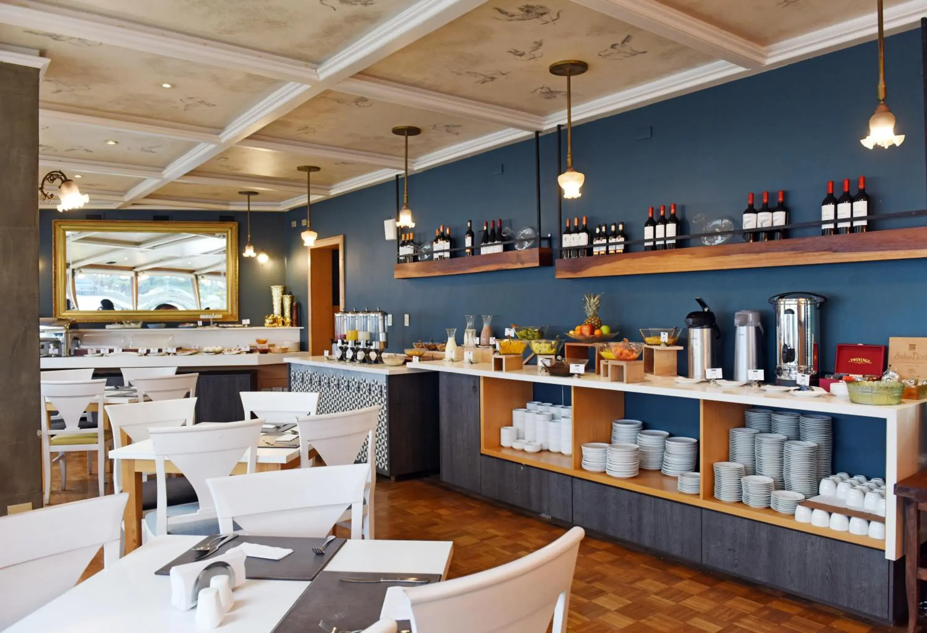 Restaurant/places to eat, Lounge/Bar in Hotel Bellavista