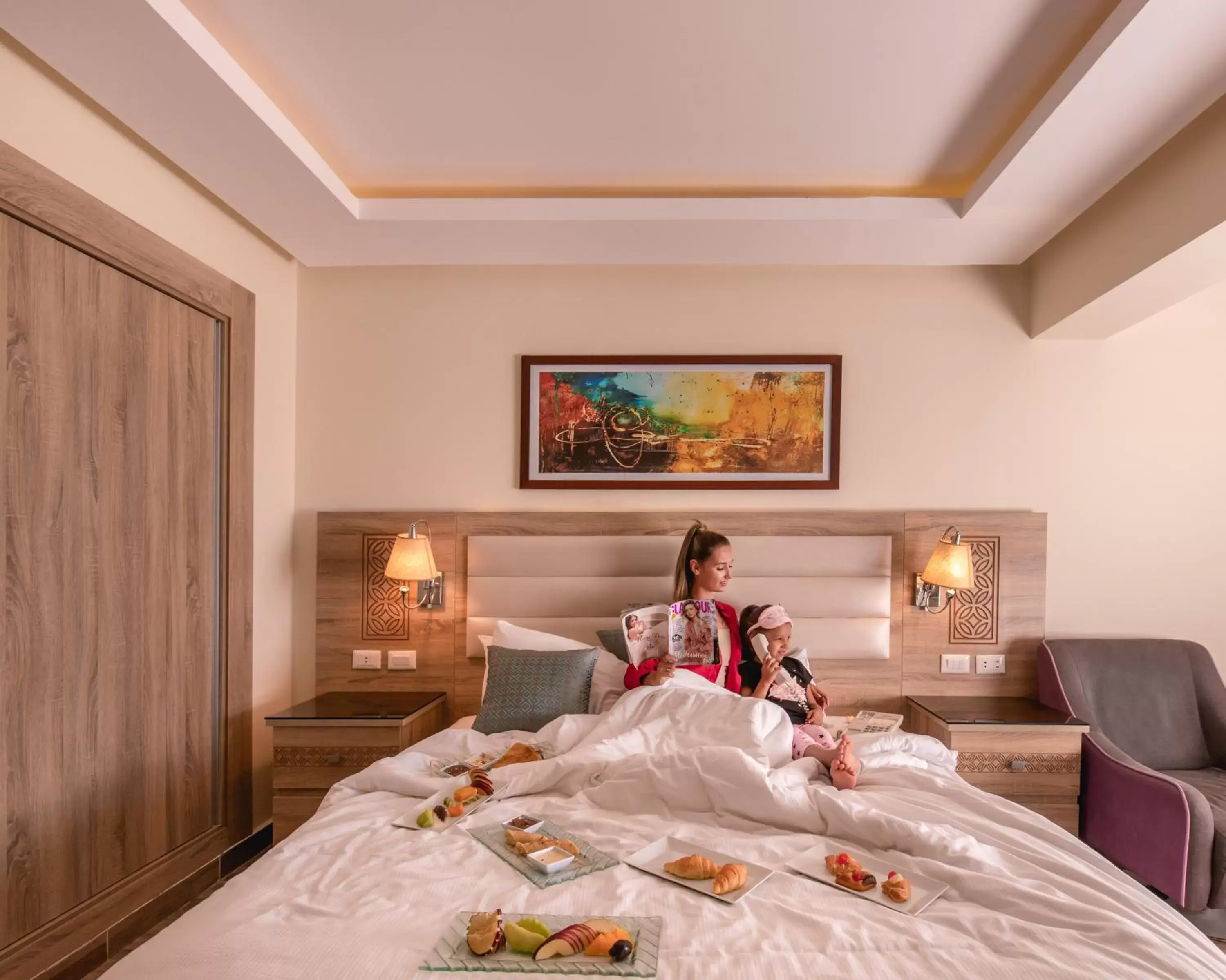 Bedroom, Bed in Pickalbatros Dana Beach Resort - Aqua Park Bedroom, Bed in Pickalbatros Dana Beach Resort - Aqua Park