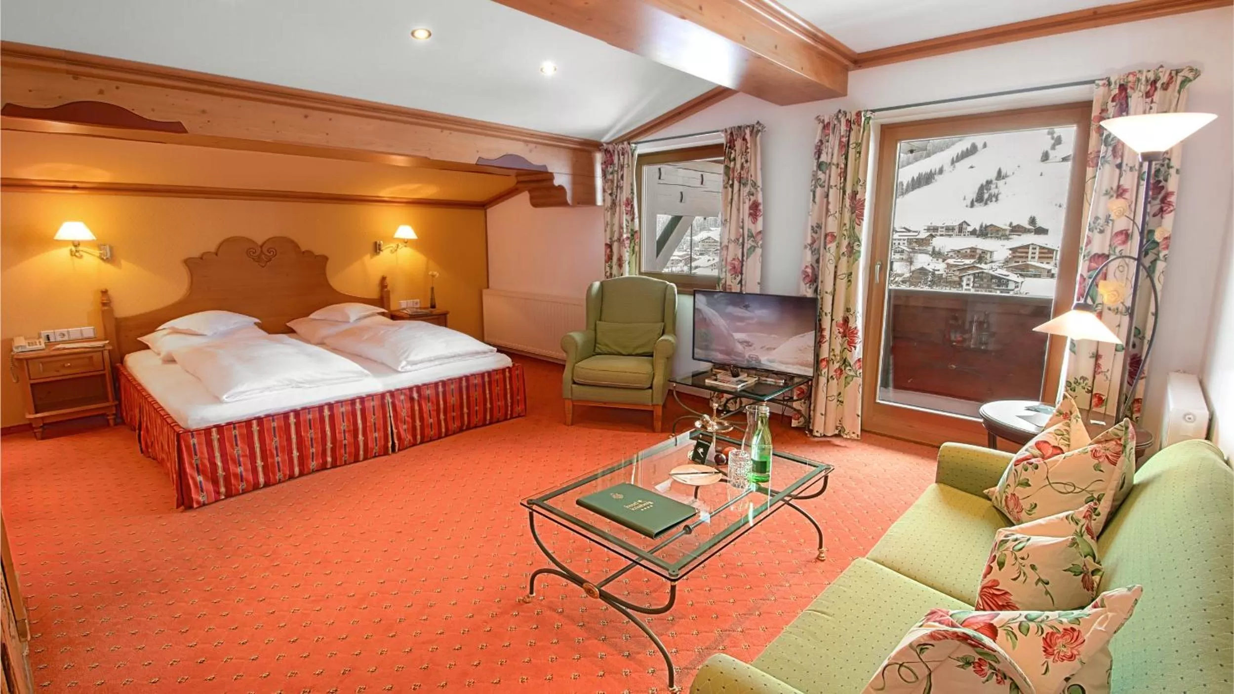 Suite in Hotel Kristberg in Lech - New hotel with Spa - opening Dezember 4th, 2025