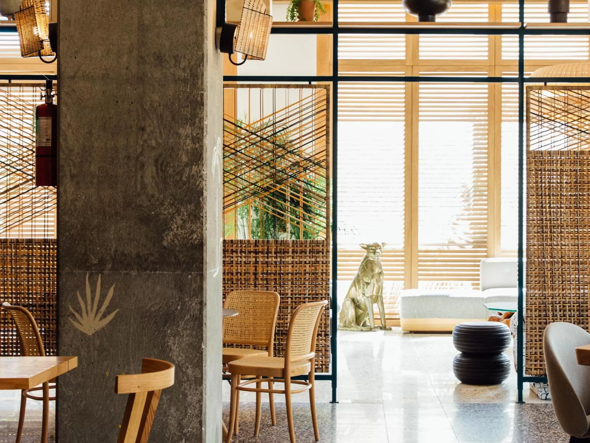 Restaurant/places to eat in Hotel June West LA, a Member of Design Hotels