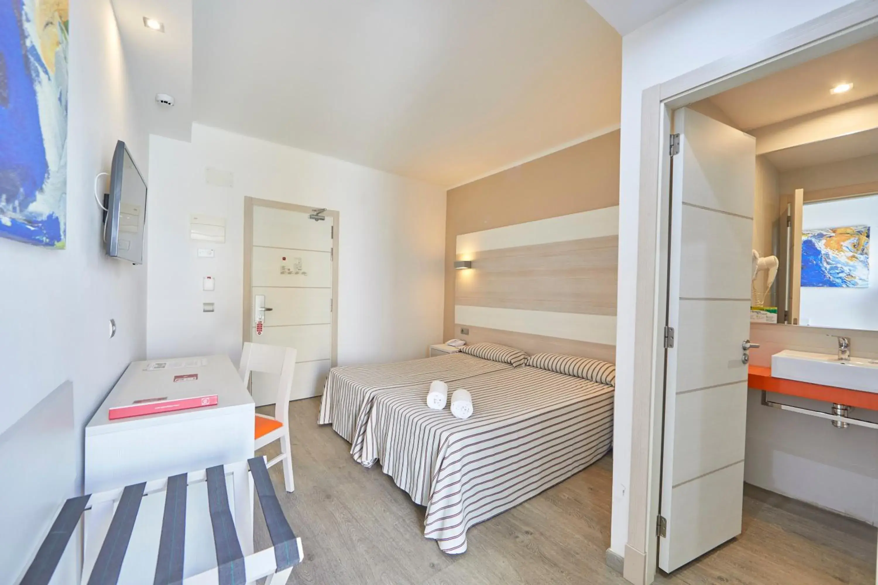 Bed in MLL Palma Bay Club Resort Bed in MLL Palma Bay Club Resort