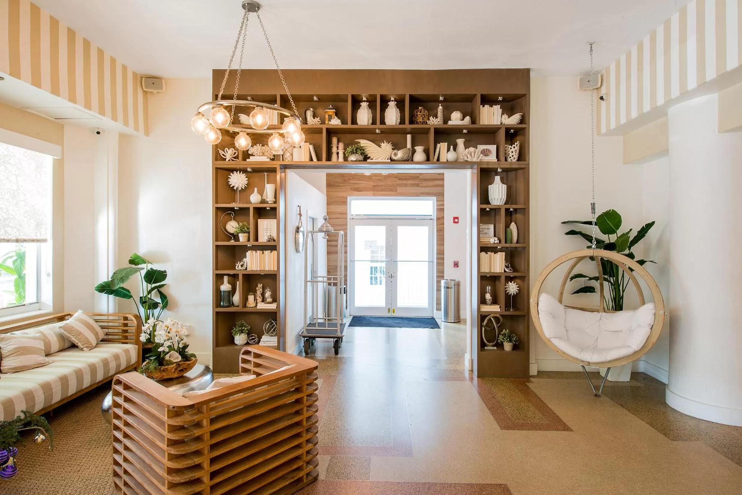 Lobby or reception in President Hotel