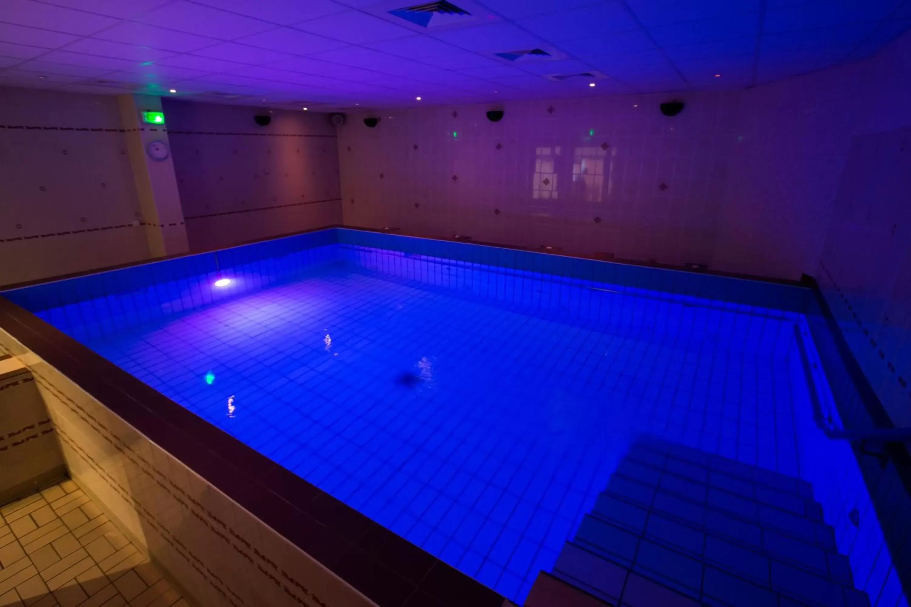 Spa and wellness centre/facilities, Swimming Pool in Hotel *** & Spa Vacances Bleues Villa Marlioz