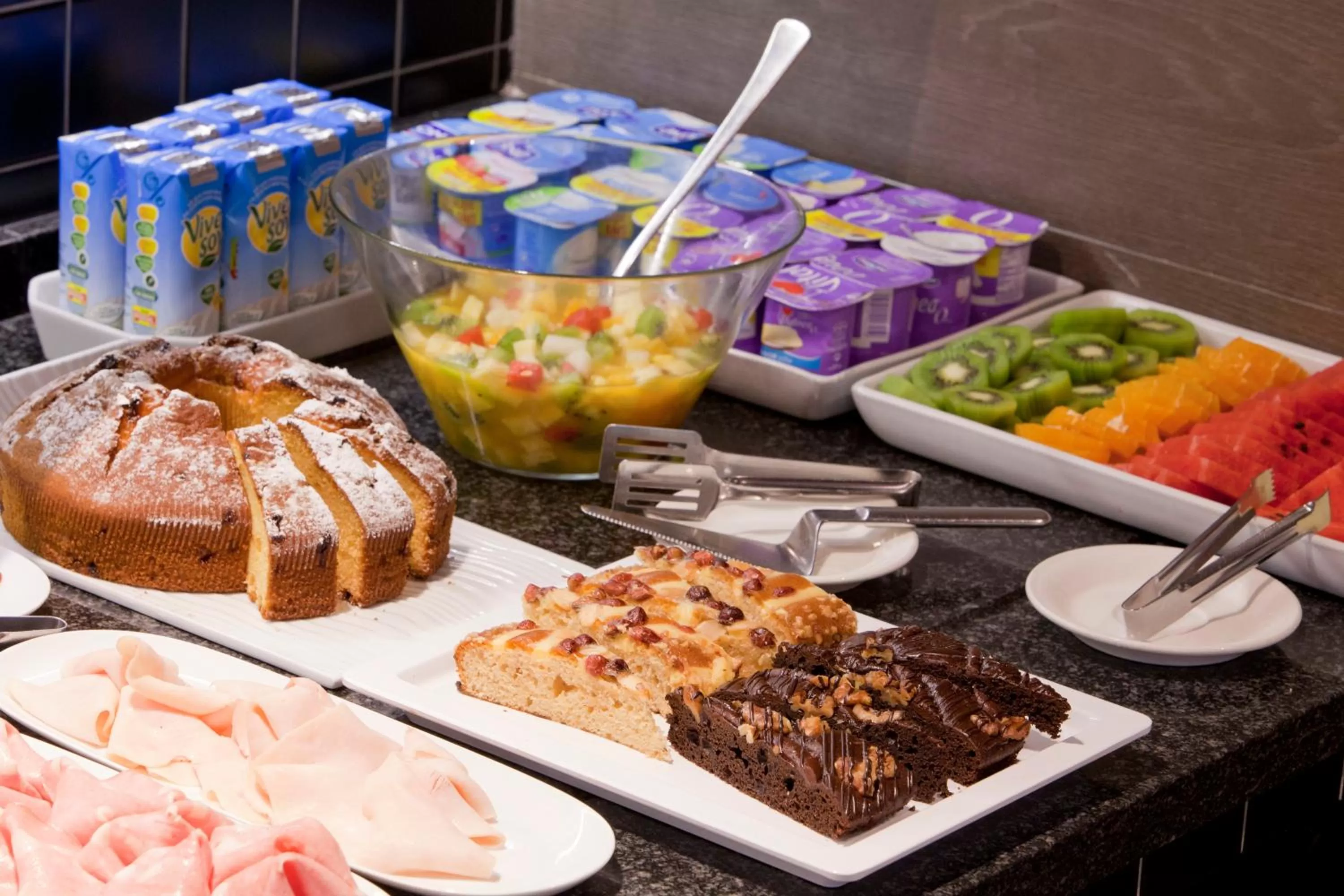 Food and drinks in Hotel Concordia Barcelona