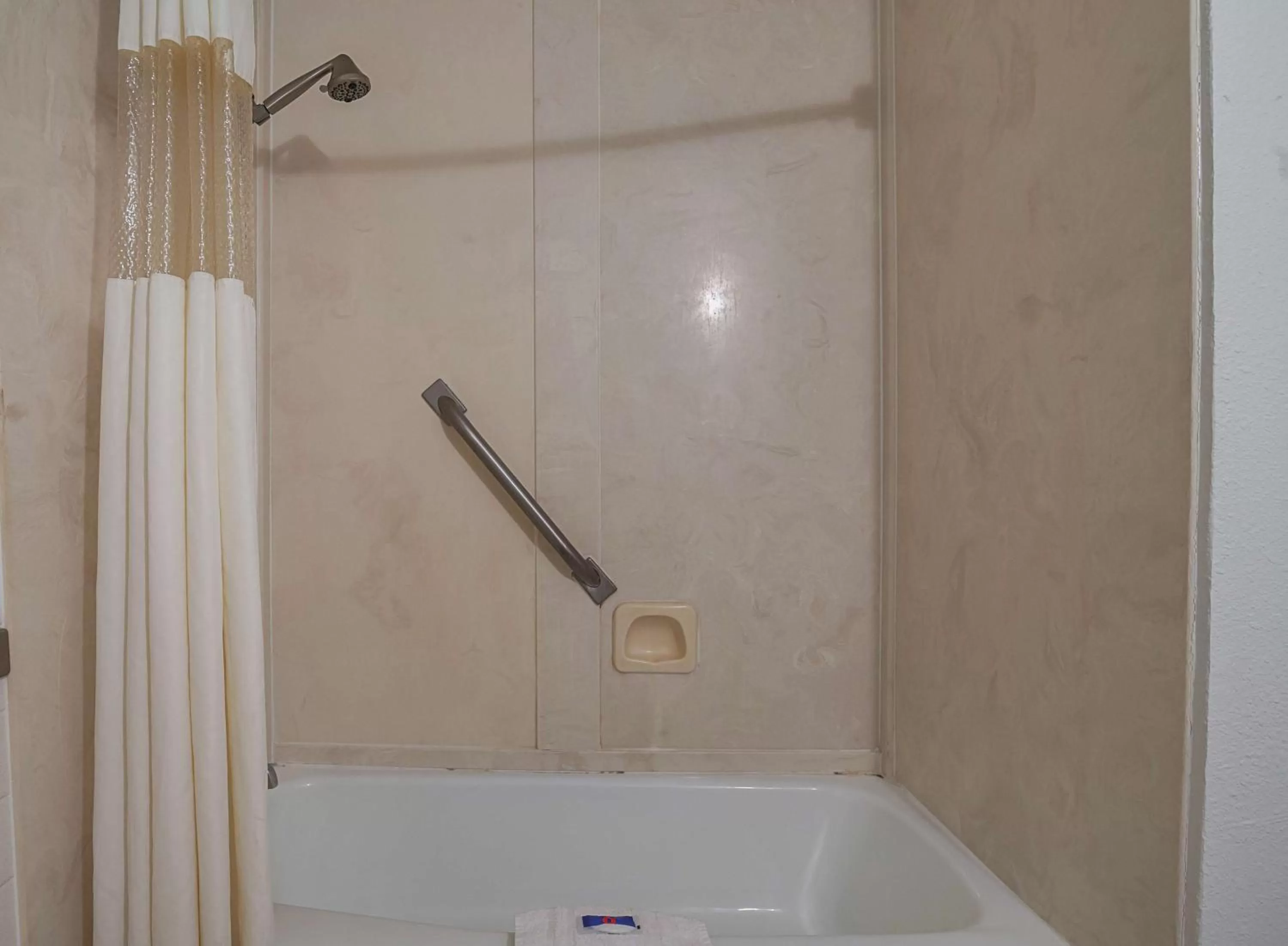 Shower in Motel 6-Tifton, GA