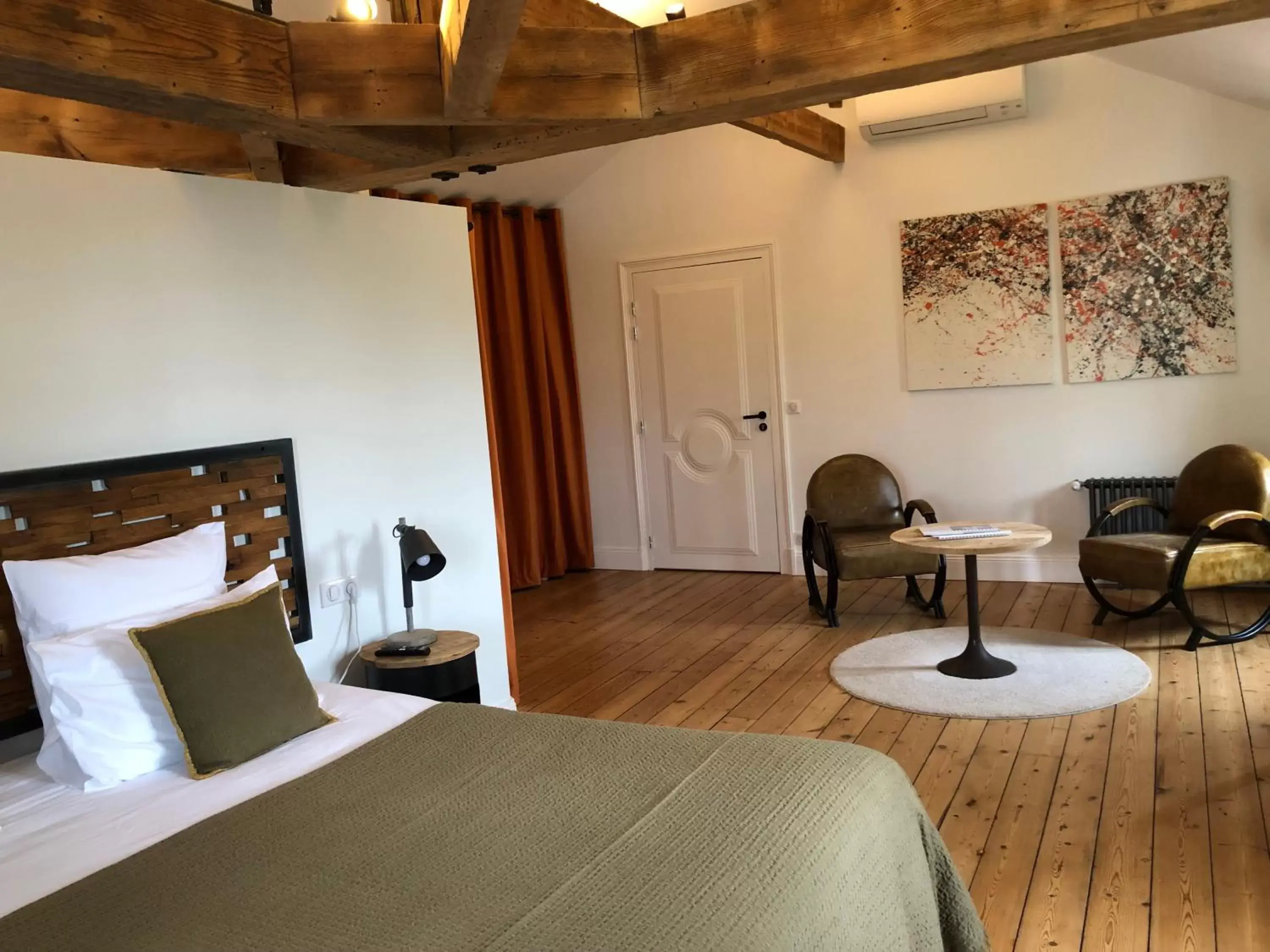 Bedroom, Bed in Le Clos des Queyries