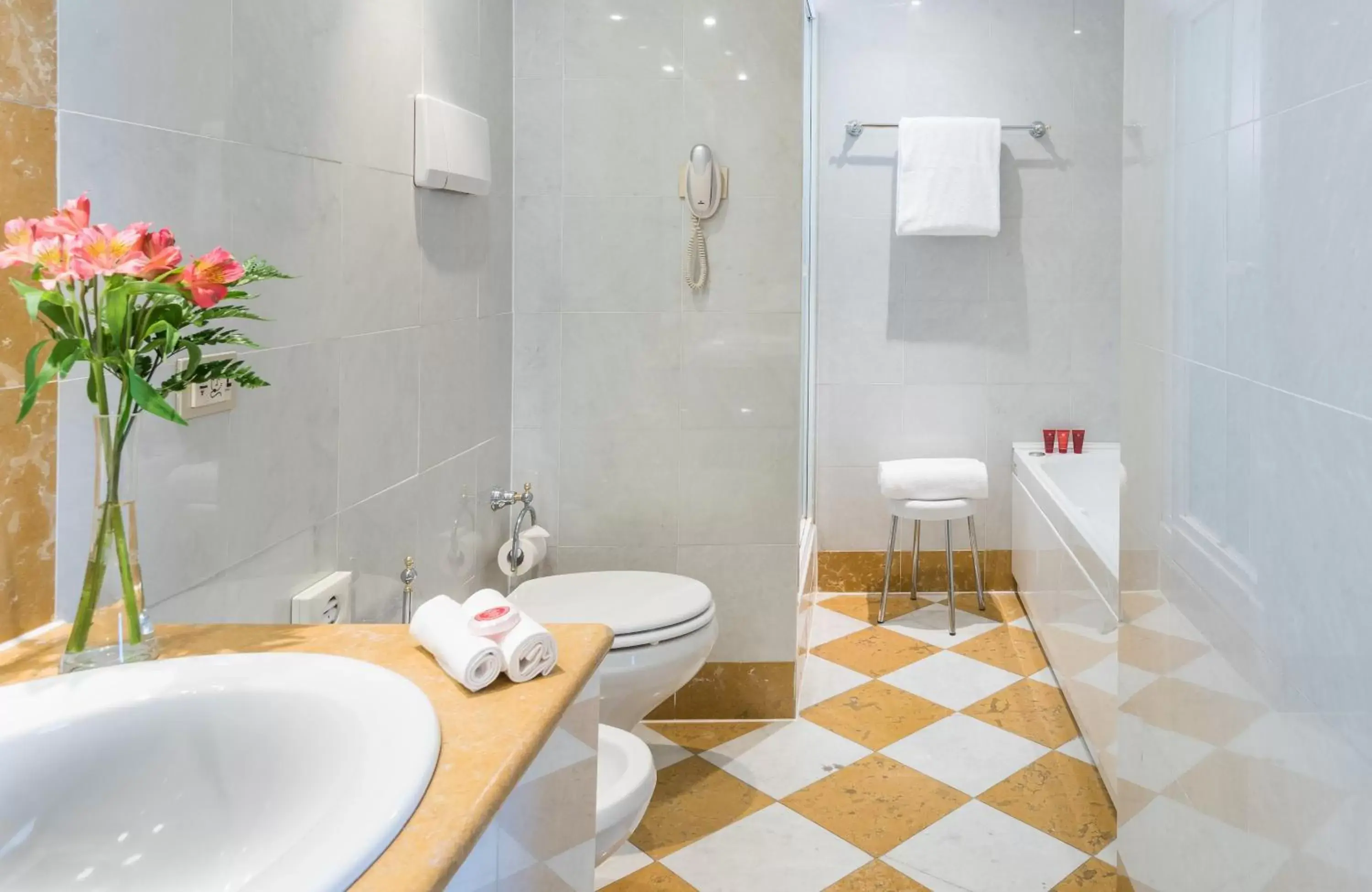 Bathroom in Leonardo Hotel Milan City Center