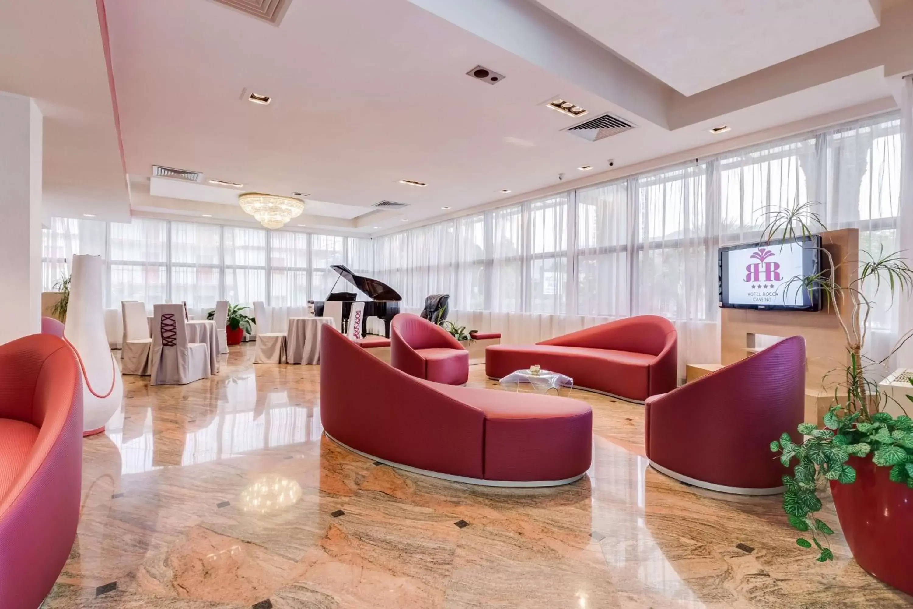 Lobby or reception in Best Western Hotel Rocca