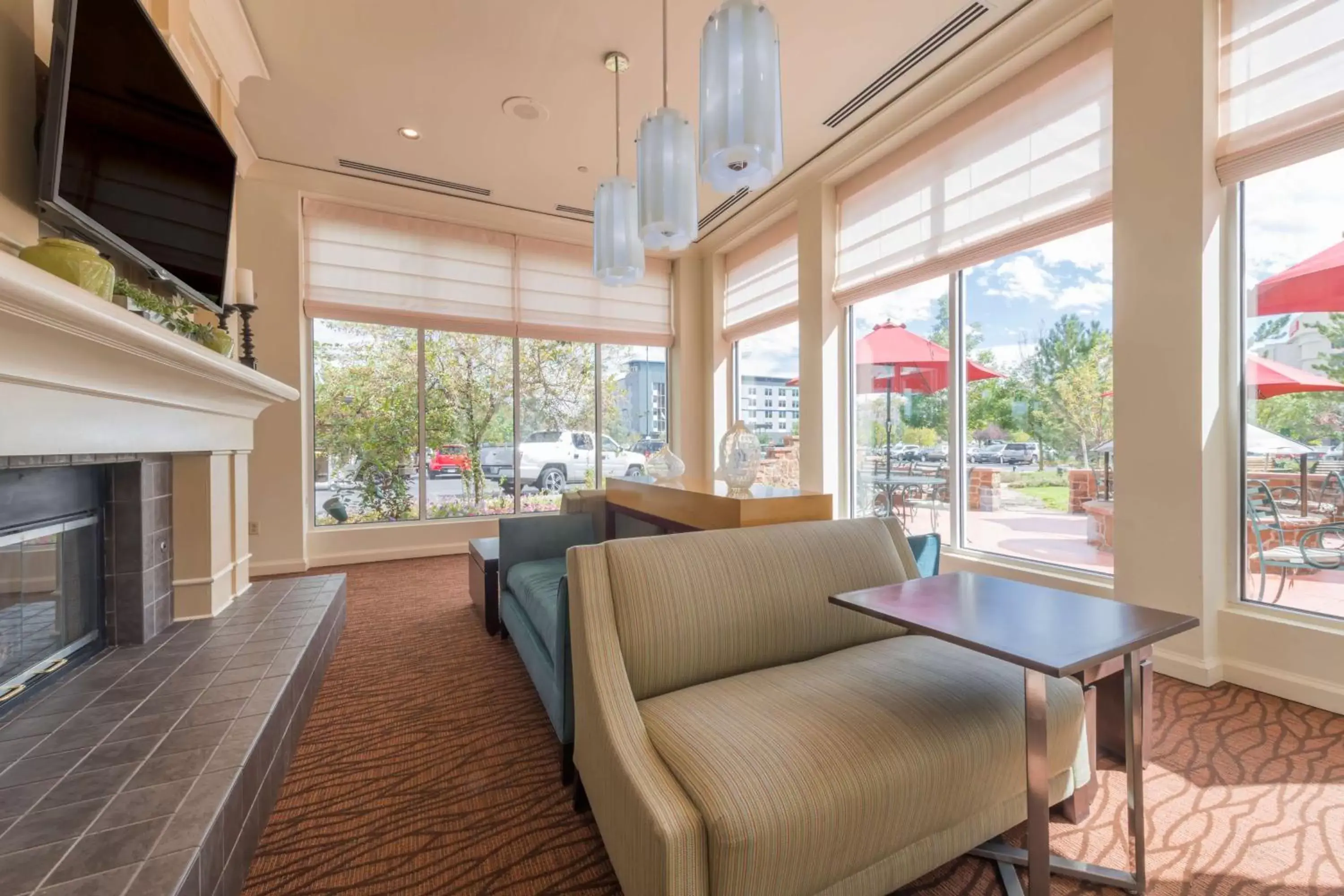 Lobby or reception in Hilton Garden Inn Denver Airport