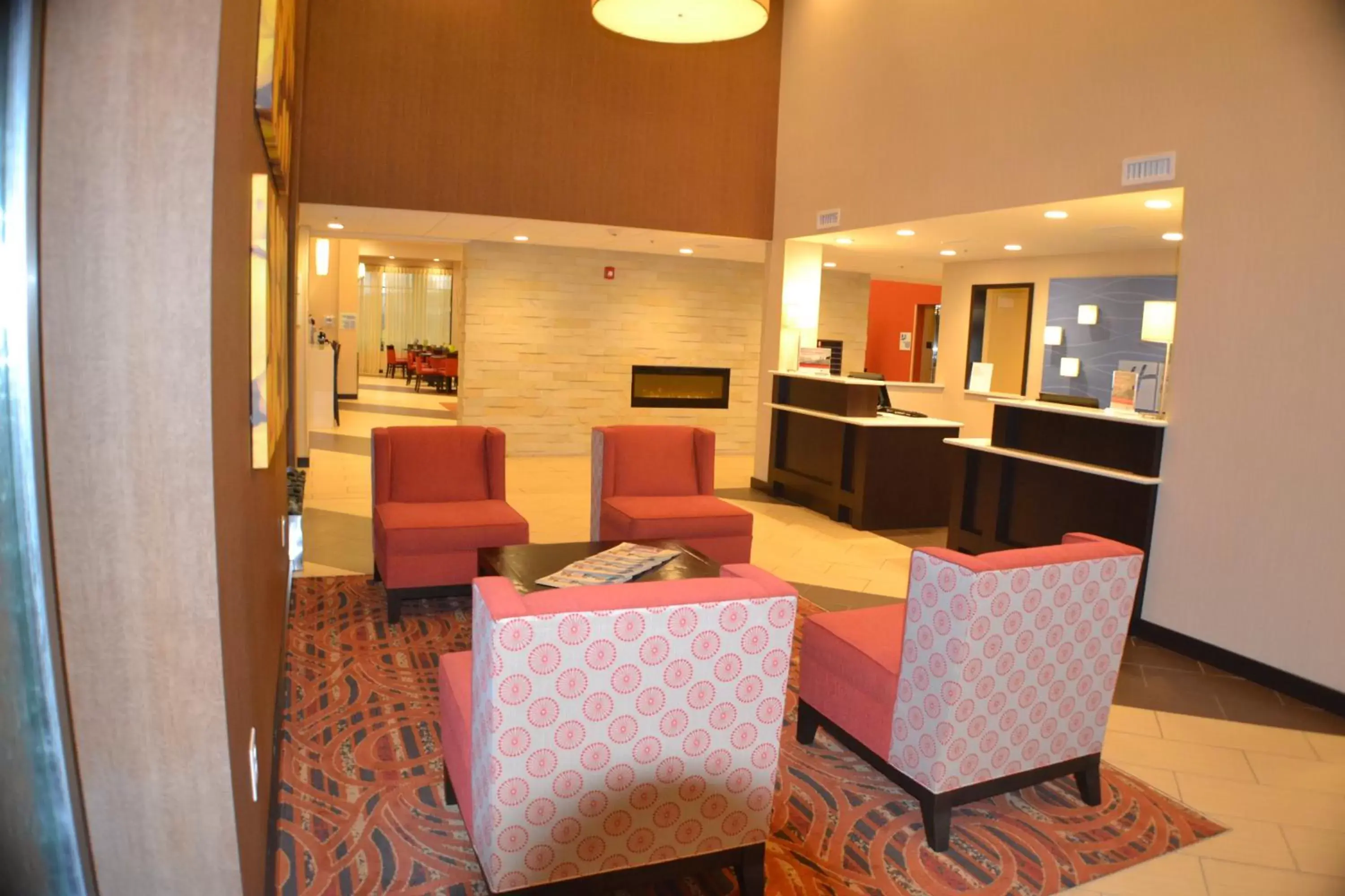 Property building in Holiday Inn Express Hotel & Suites Indianapolis W - Airport Area, an IHG Hotel