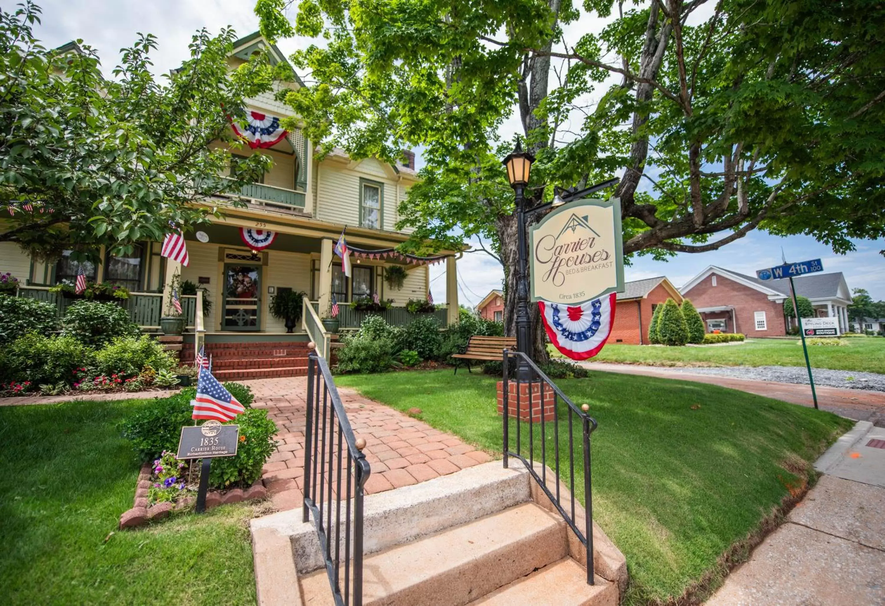 Property Building in Carrier Houses Bed & Breakfast