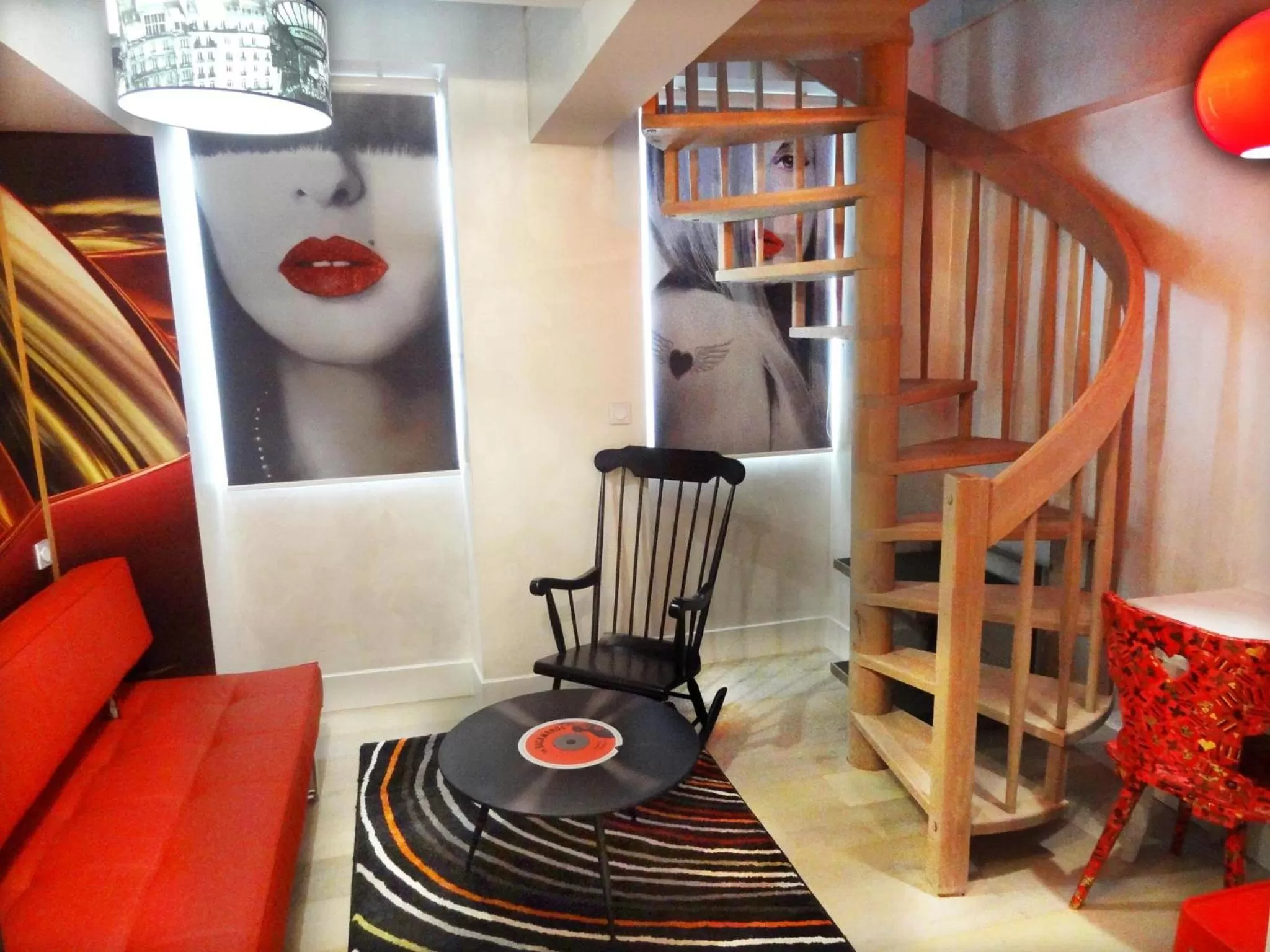 Living room in Le Pavillon Hotel