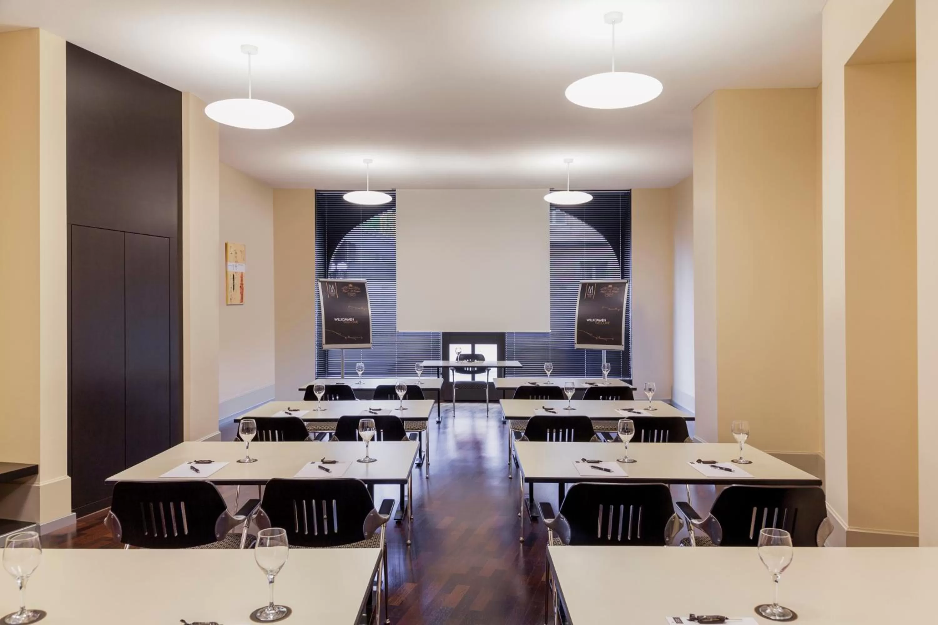 Business facilities in Royal St. Georges Hotel Interlaken - MGallery Collection