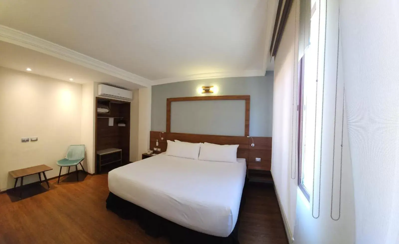 Photo of the whole room, Bed in Hotel Ritz Ciudad de México