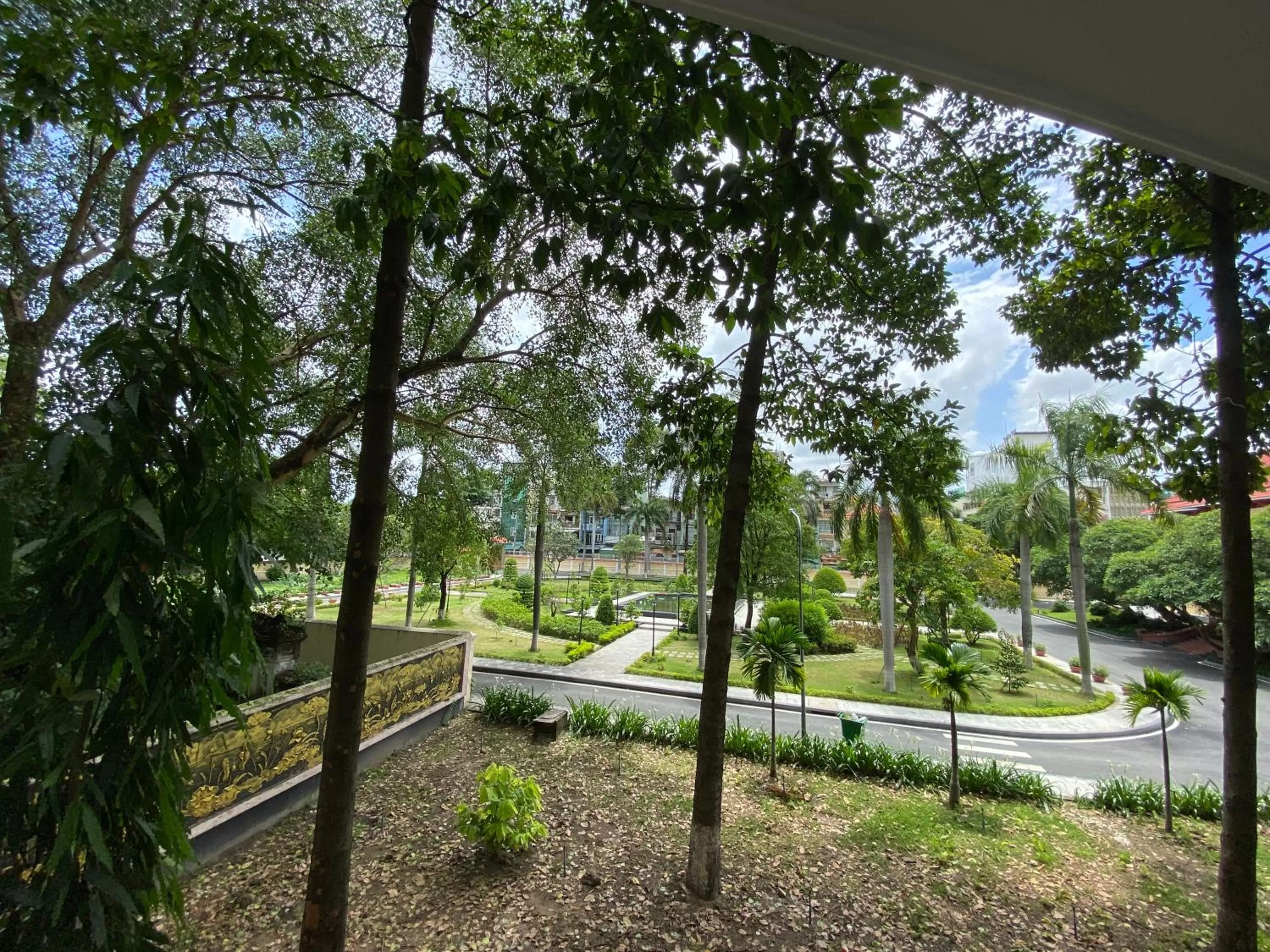 Garden view in Hotel Home