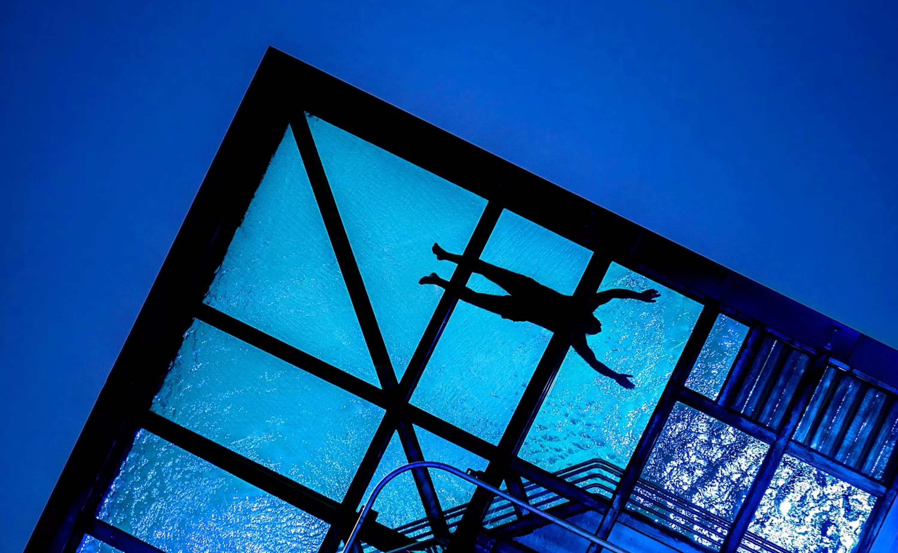 Swimming pool in Upper House