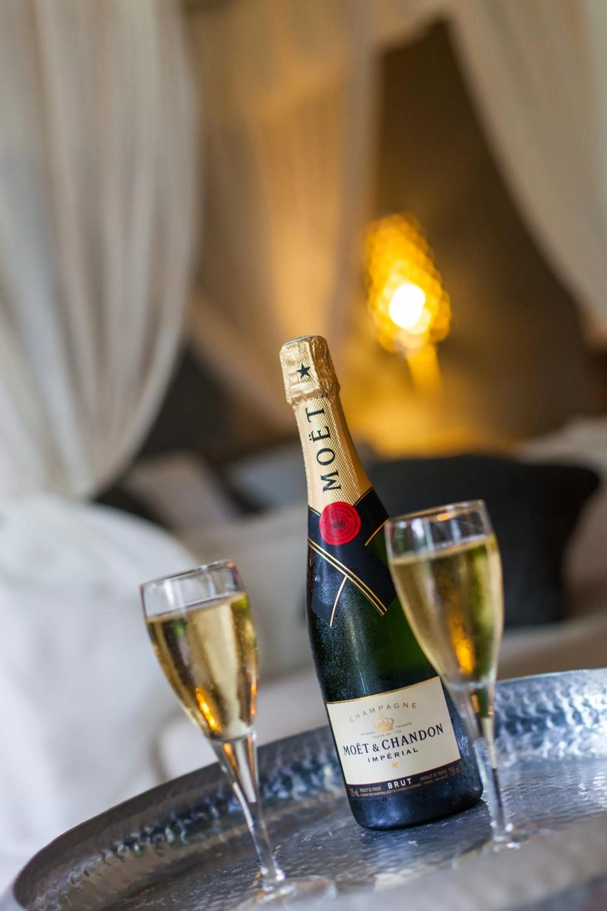 Decorative detail in Domaine de Bellevue, The Originals Relais