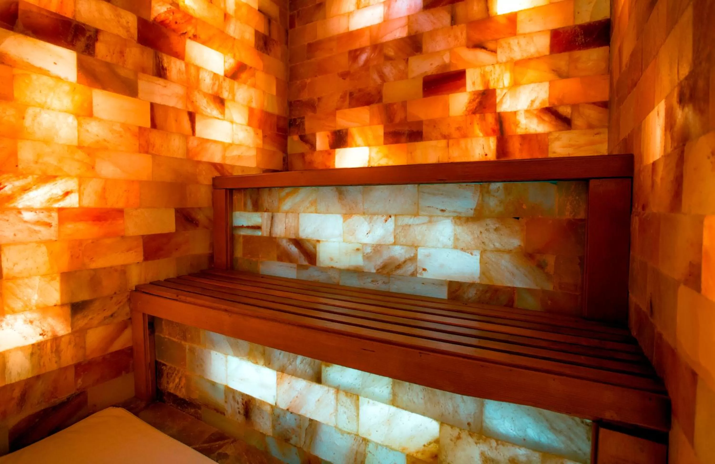 Spa and wellness centre/facilities in RAAS Devigarh