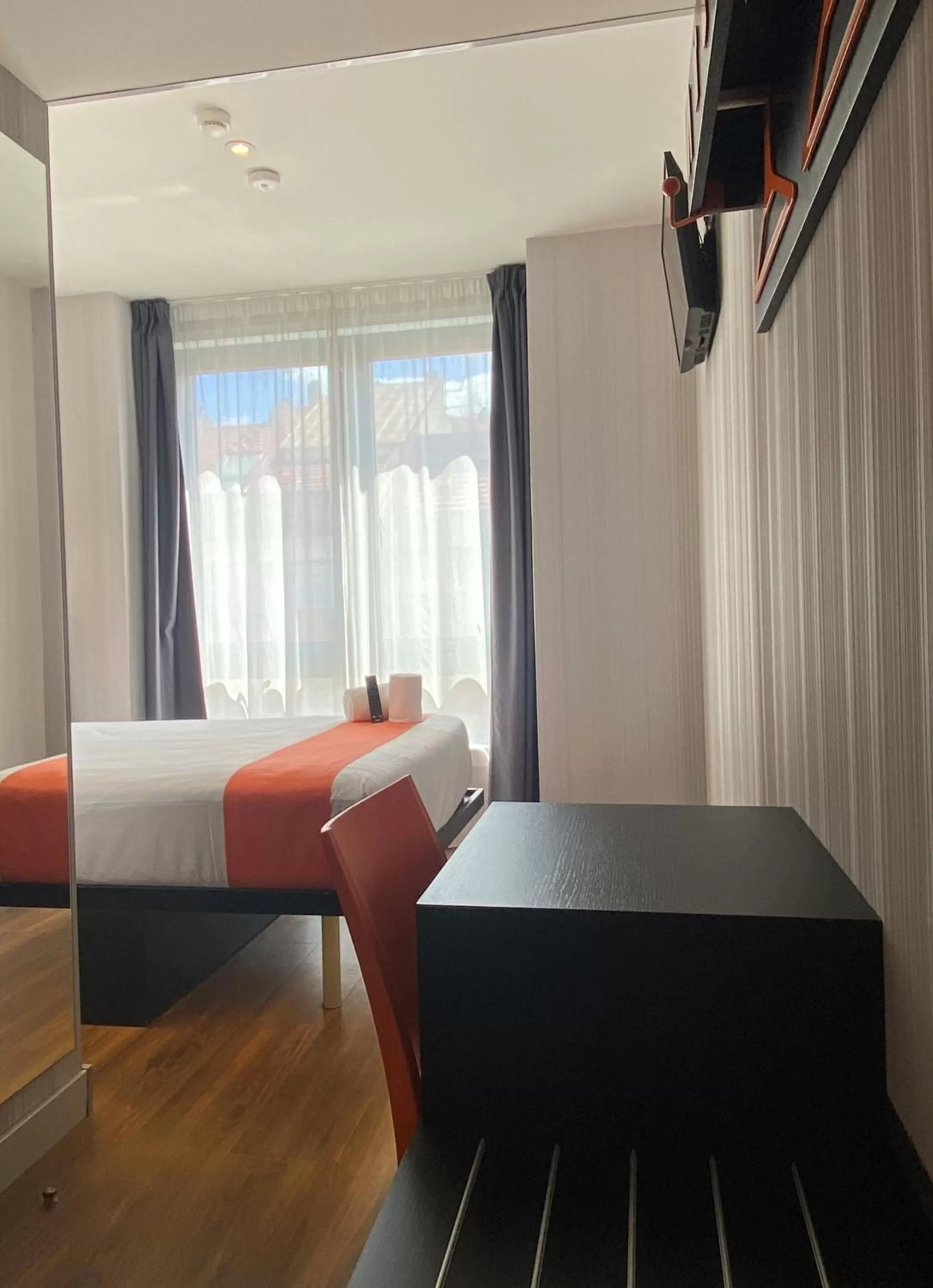 Bed in easyHotel Lisbon