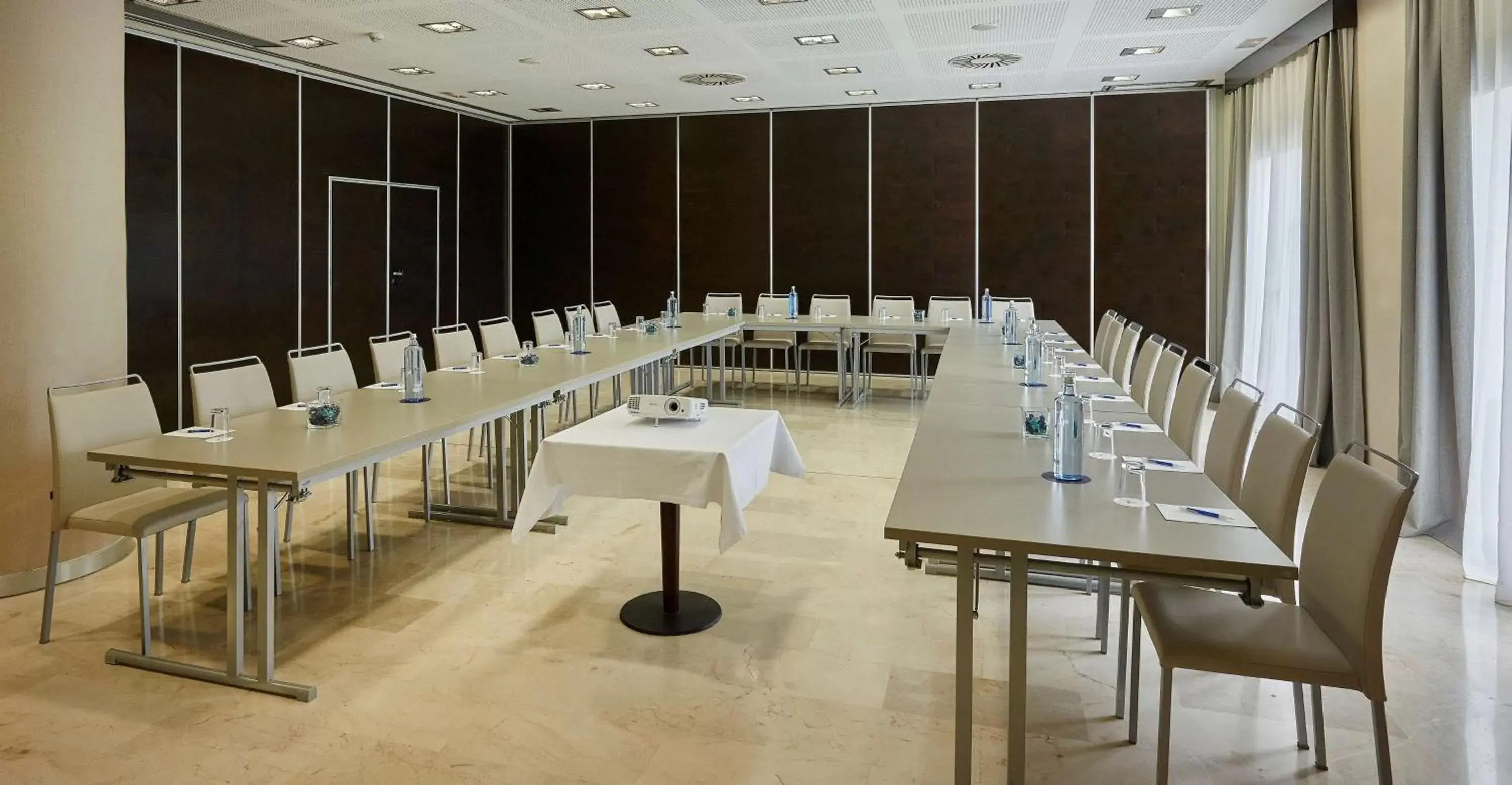 Meeting/conference room in NH Alicante