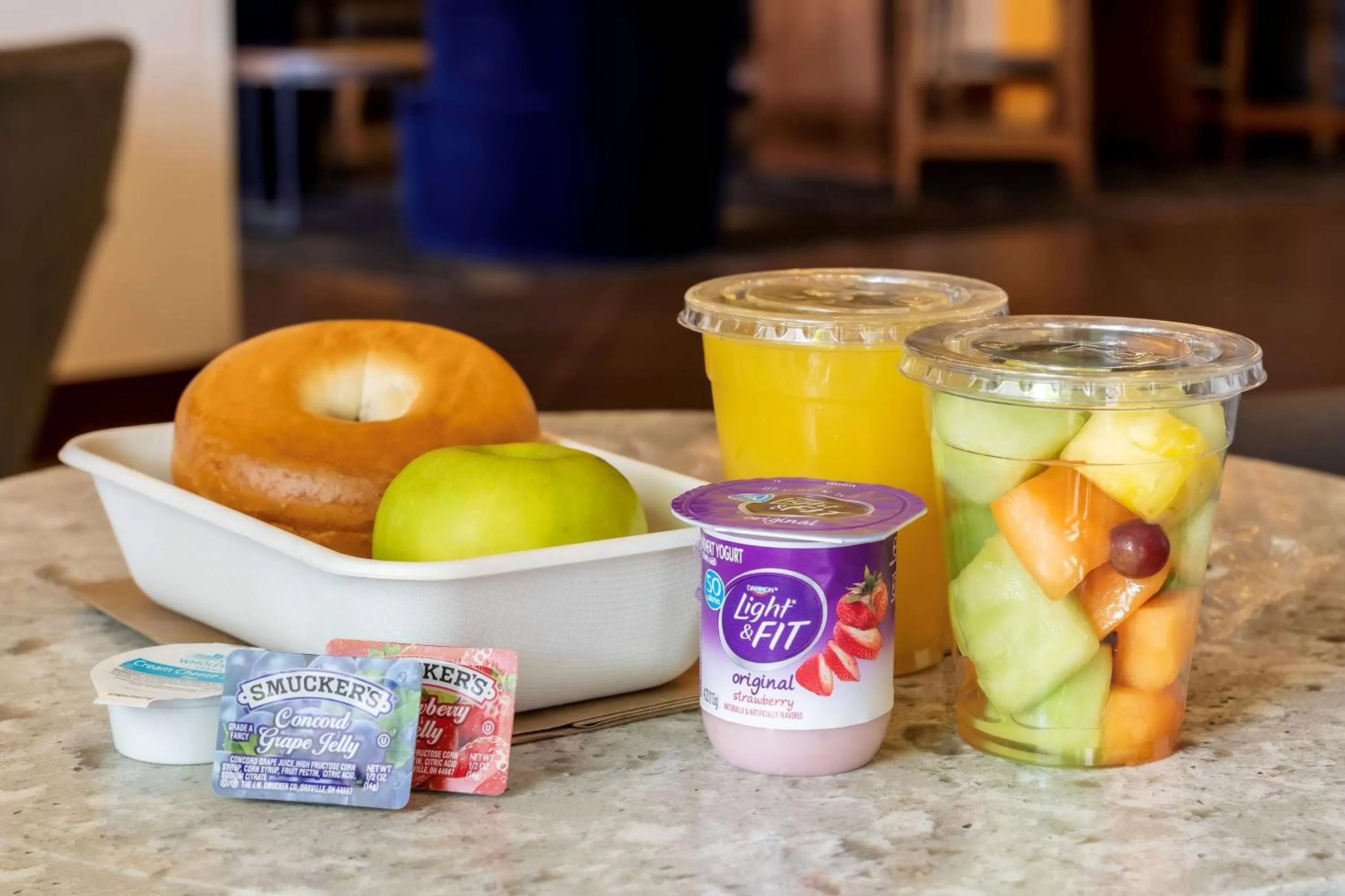 Restaurant/places to eat in Hyatt Place Denver Airport