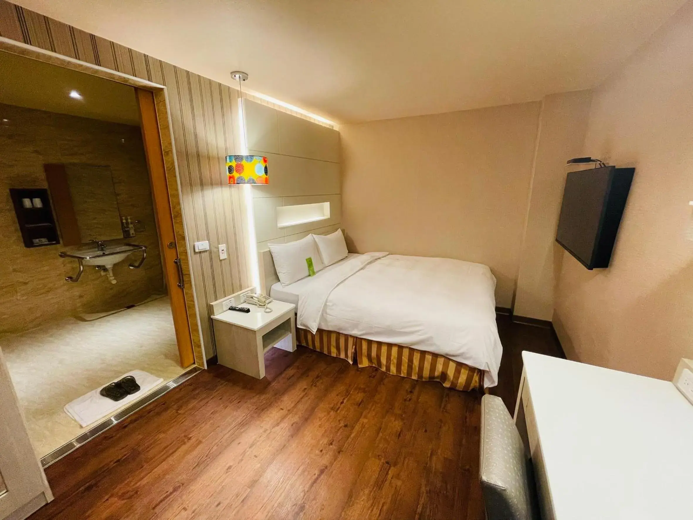 Bed in Kindness Hotel- Zhong Shan Bade