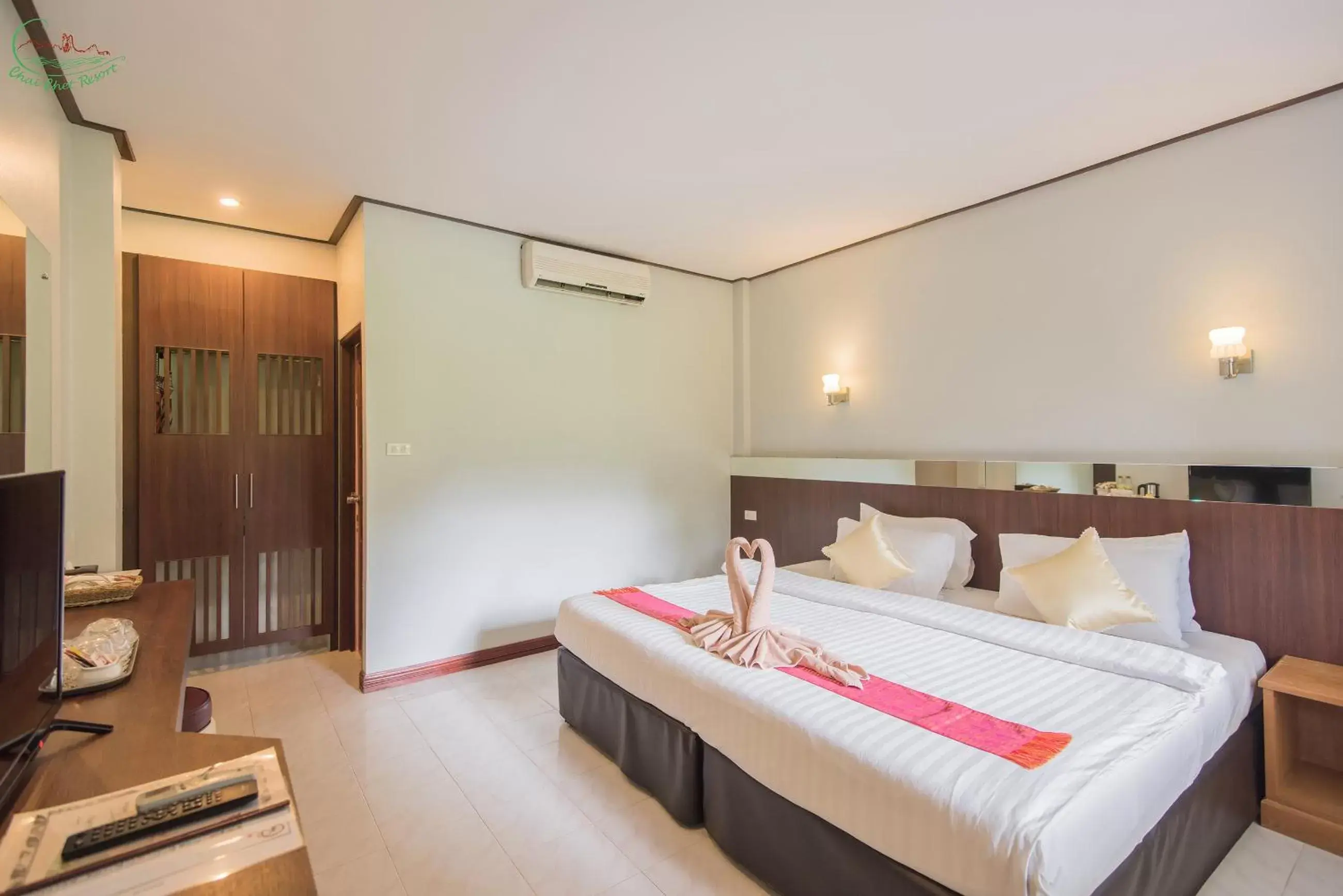Bedroom, Bed in Chai Chet Resort Koh Chang