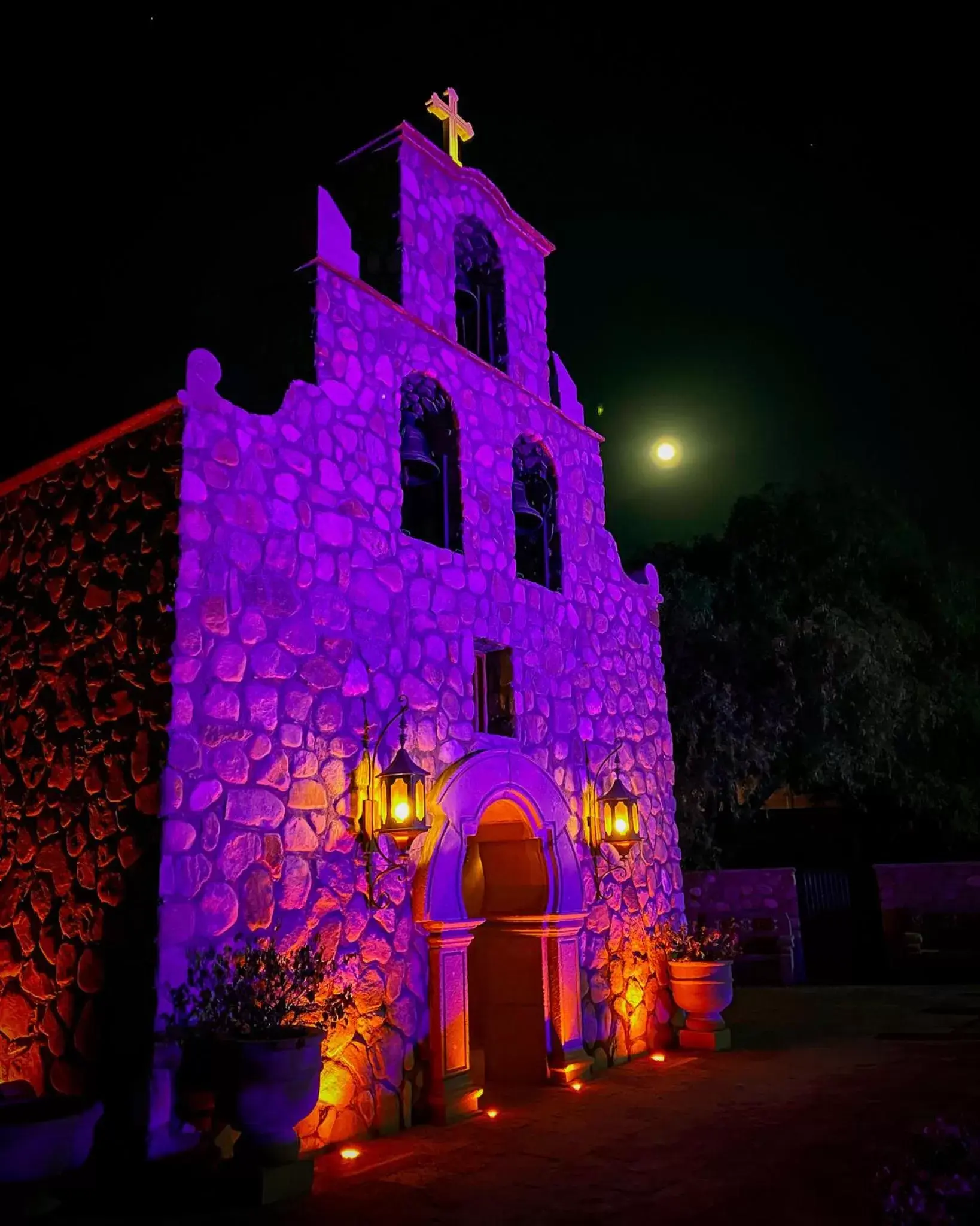 Night, Property Building in Hacienda de los Santos