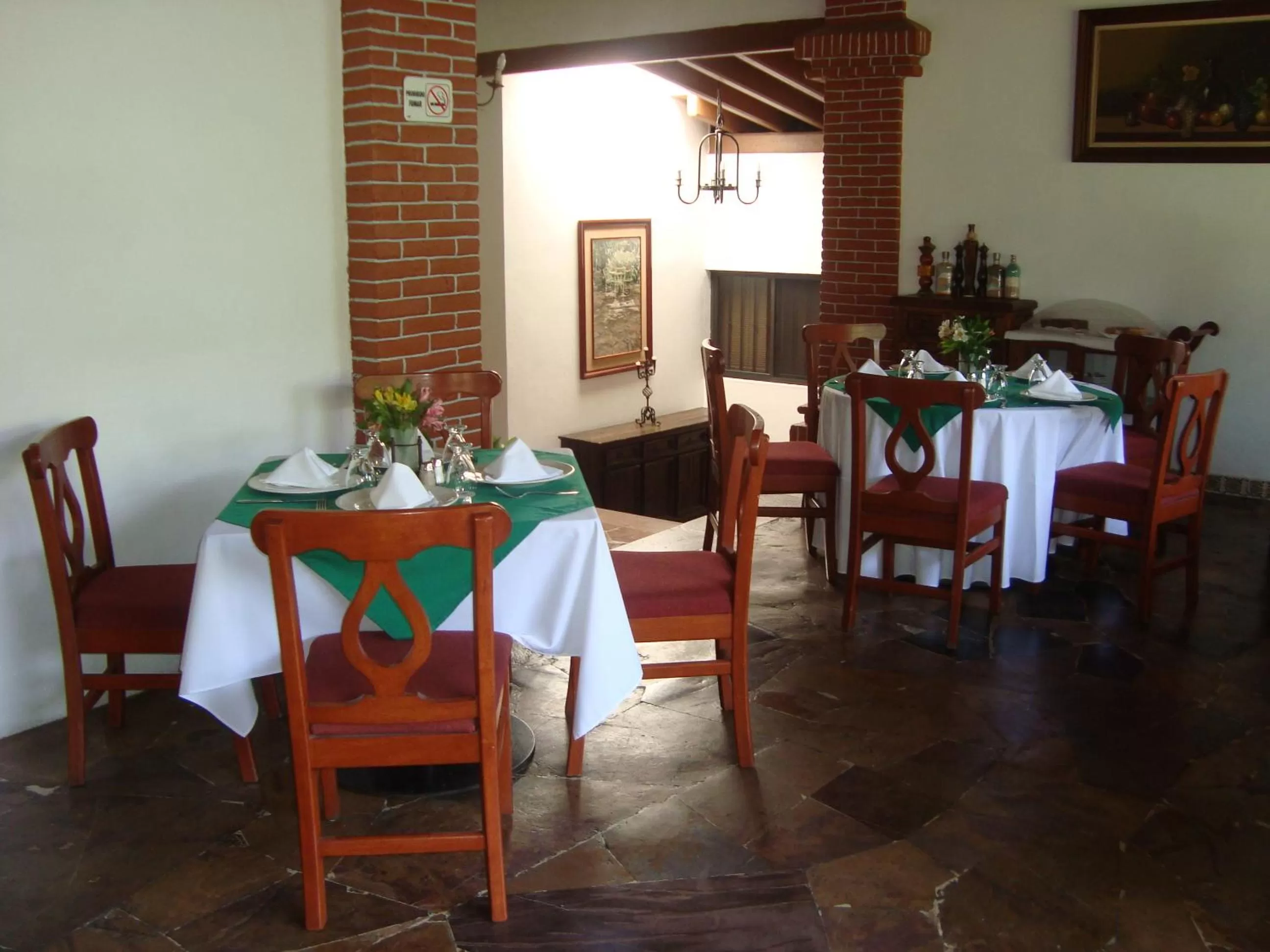 Restaurant/places to eat in Hotel Vista Hermosa
