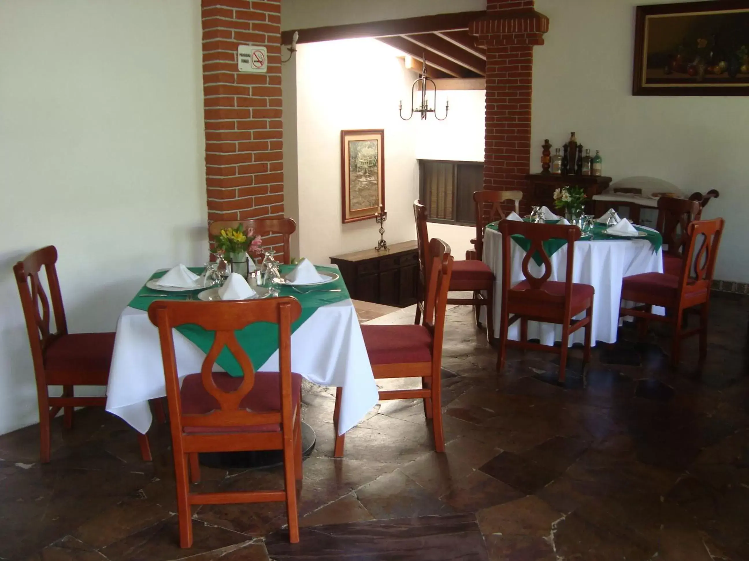 Restaurant/Places to Eat in Hotel Vista Hermosa