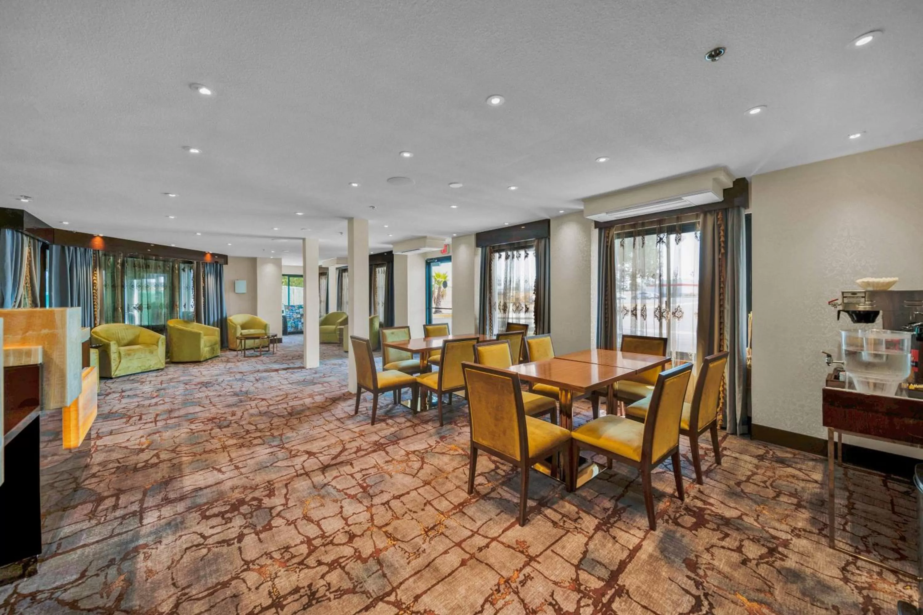 Seating area in Baymont by Wyndham Anderson