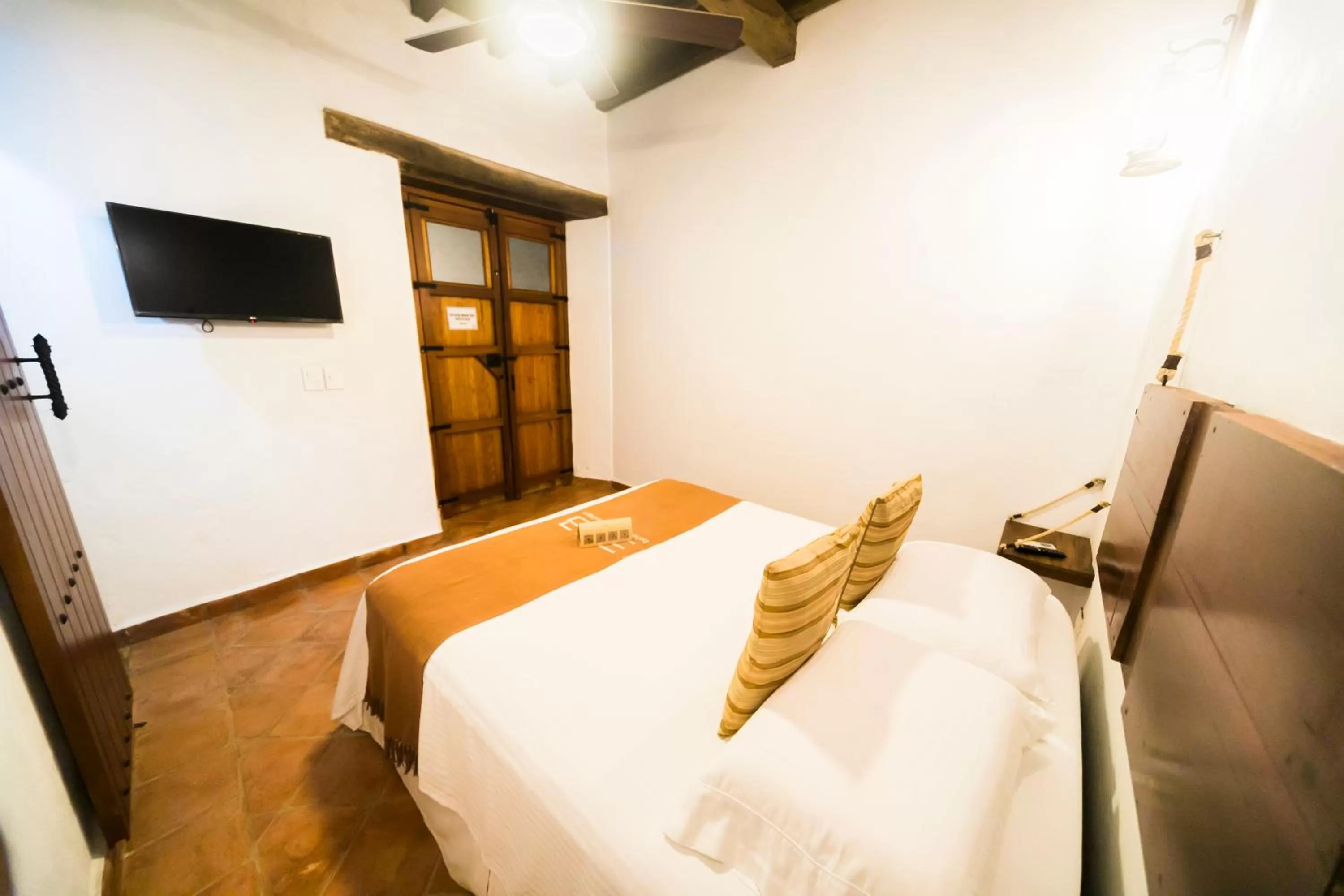 Photo of the whole room, Bed in Bohemia Hotel Boutique