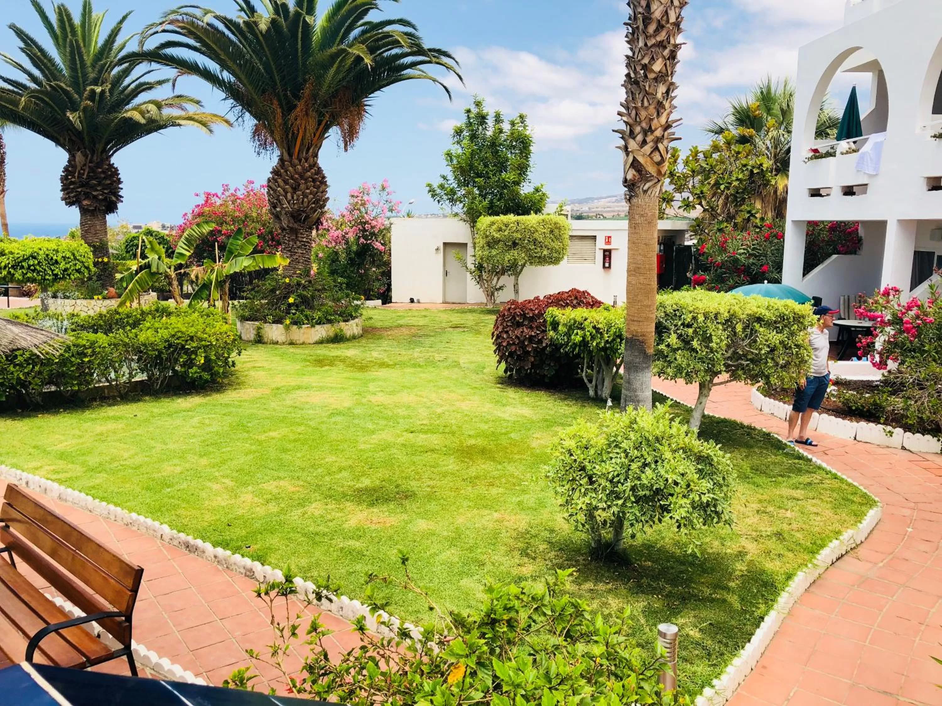 Garden in Regency Torviscas Apartments and Suites