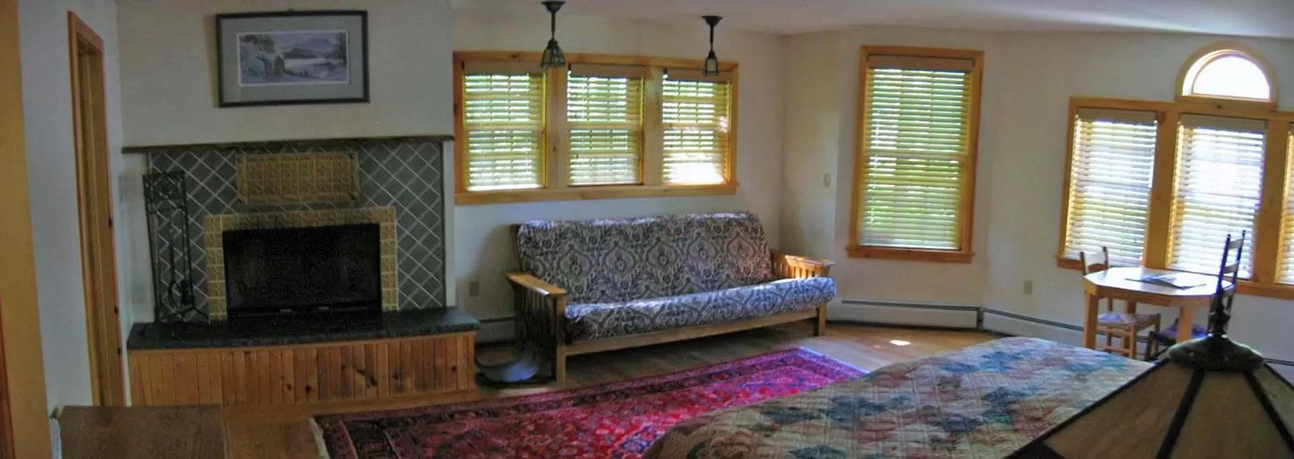 Seating Area in Trails End Inn