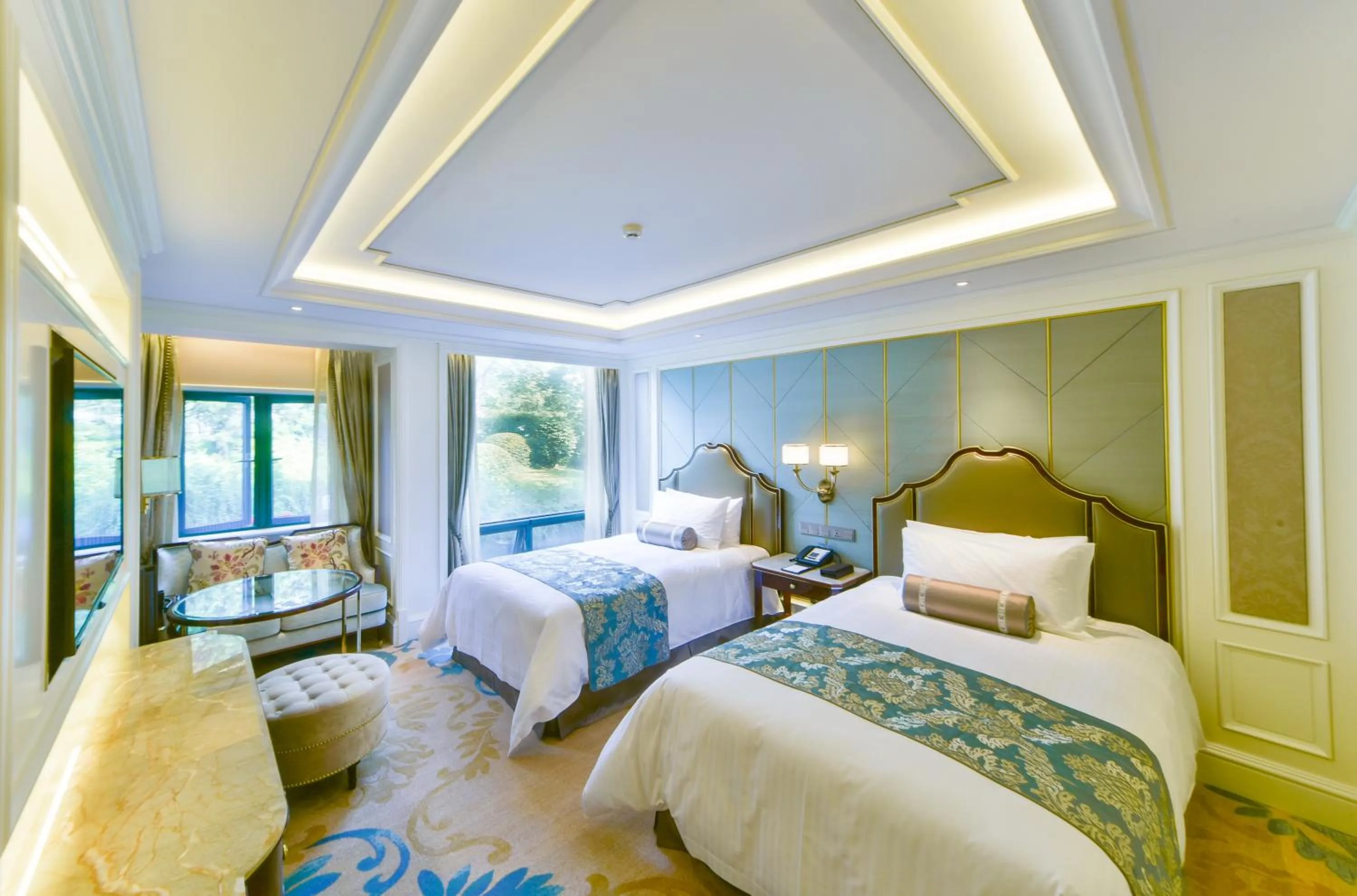 Bed in Xijiao State Guest Hotel