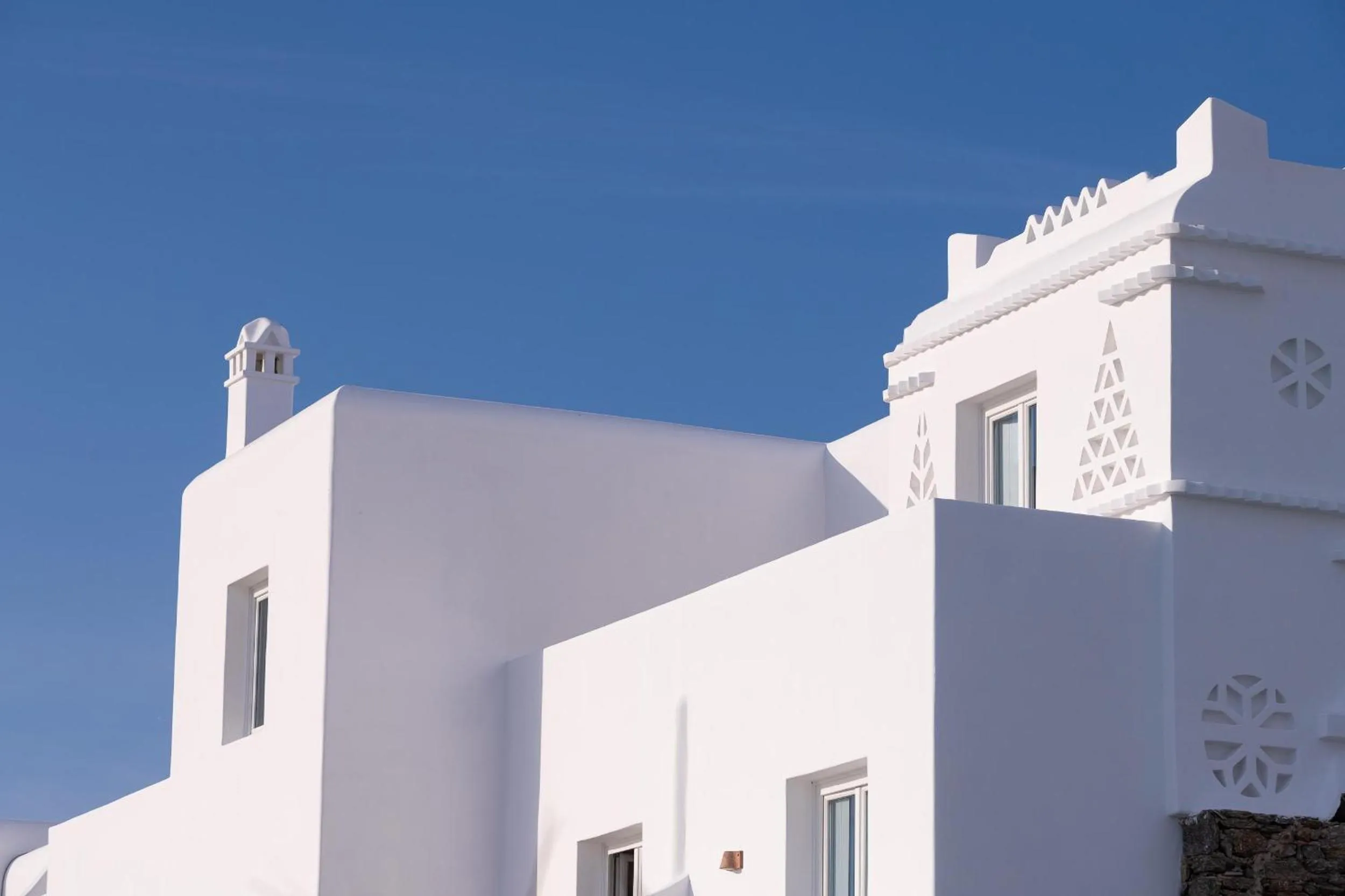 Property building in Porto Mykonos