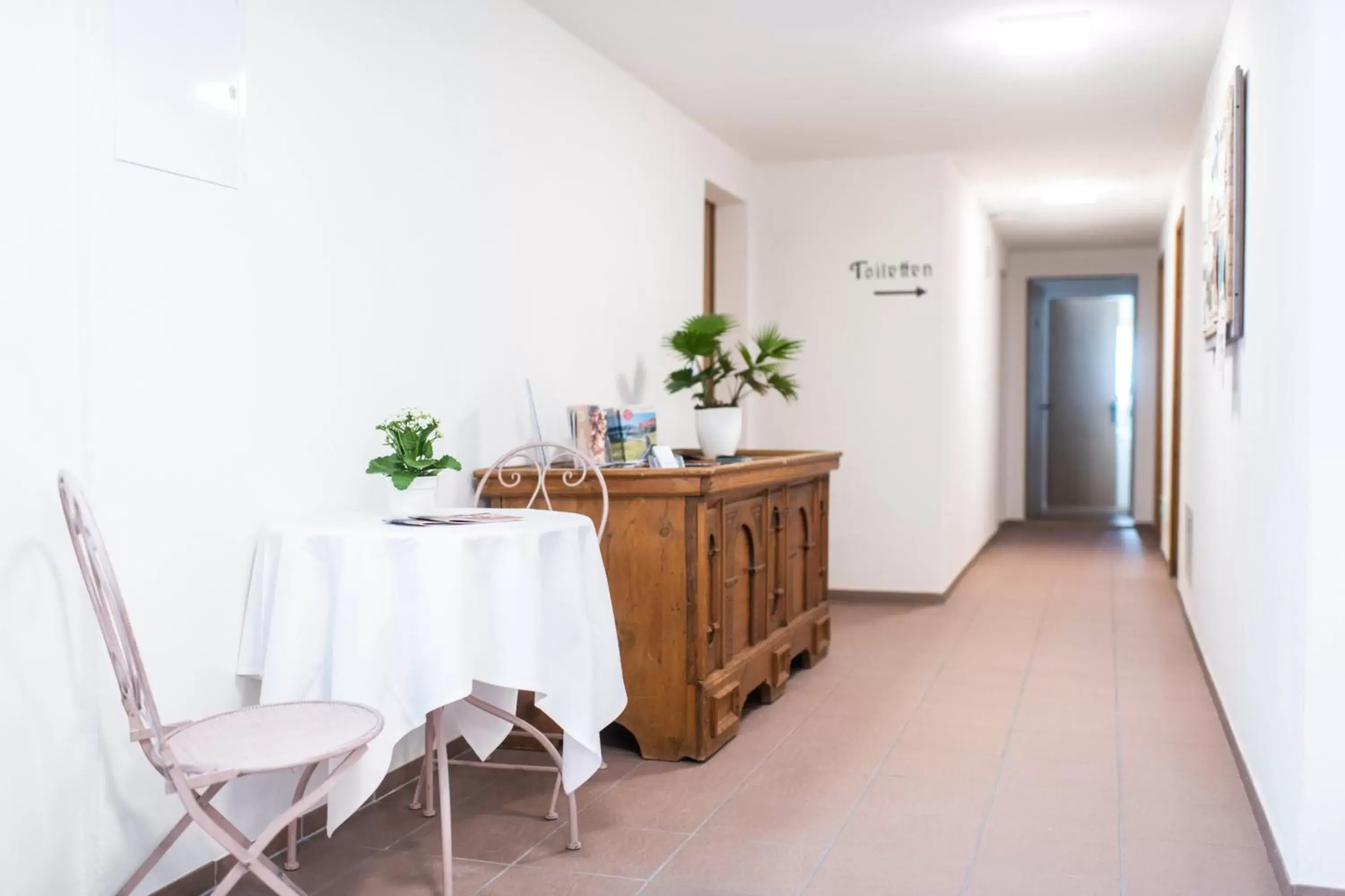 Decorative detail, Dining Area in La Tgoma - Hotel & Restaurant