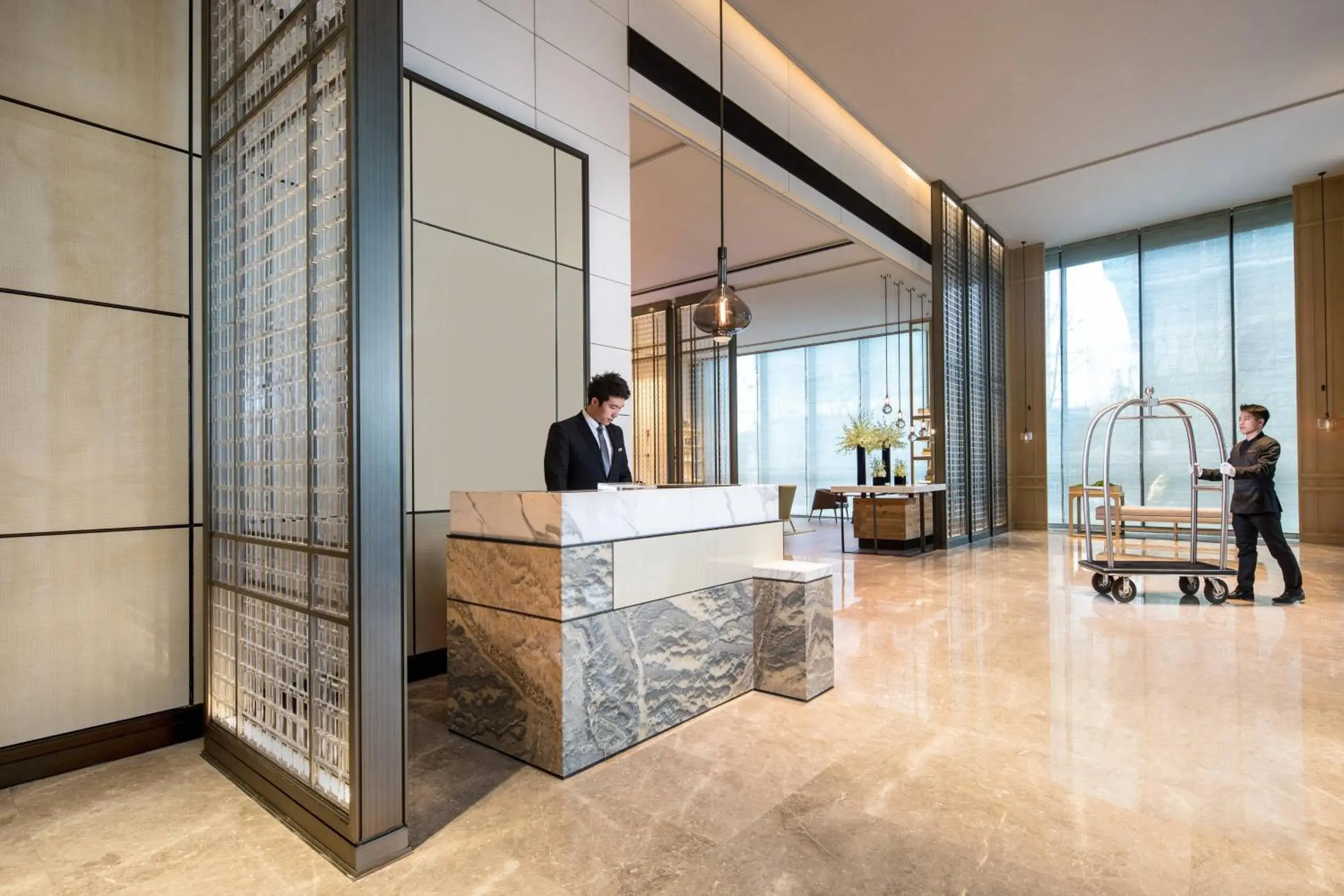 Lobby or reception, Lobby/Reception in Courtyard By Marriott Shanghai Hongqiao