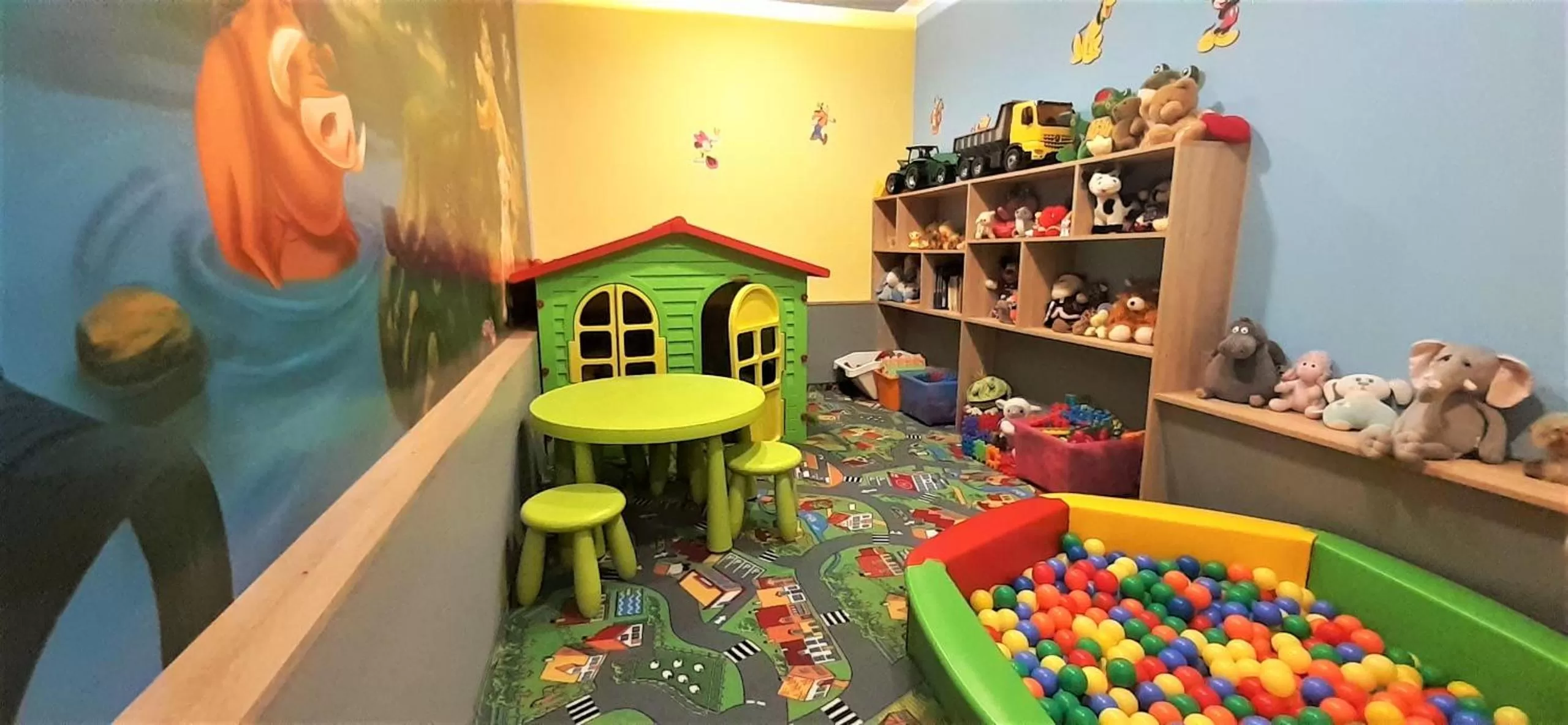 Game Room in Willa na Olczańskim Wierchu