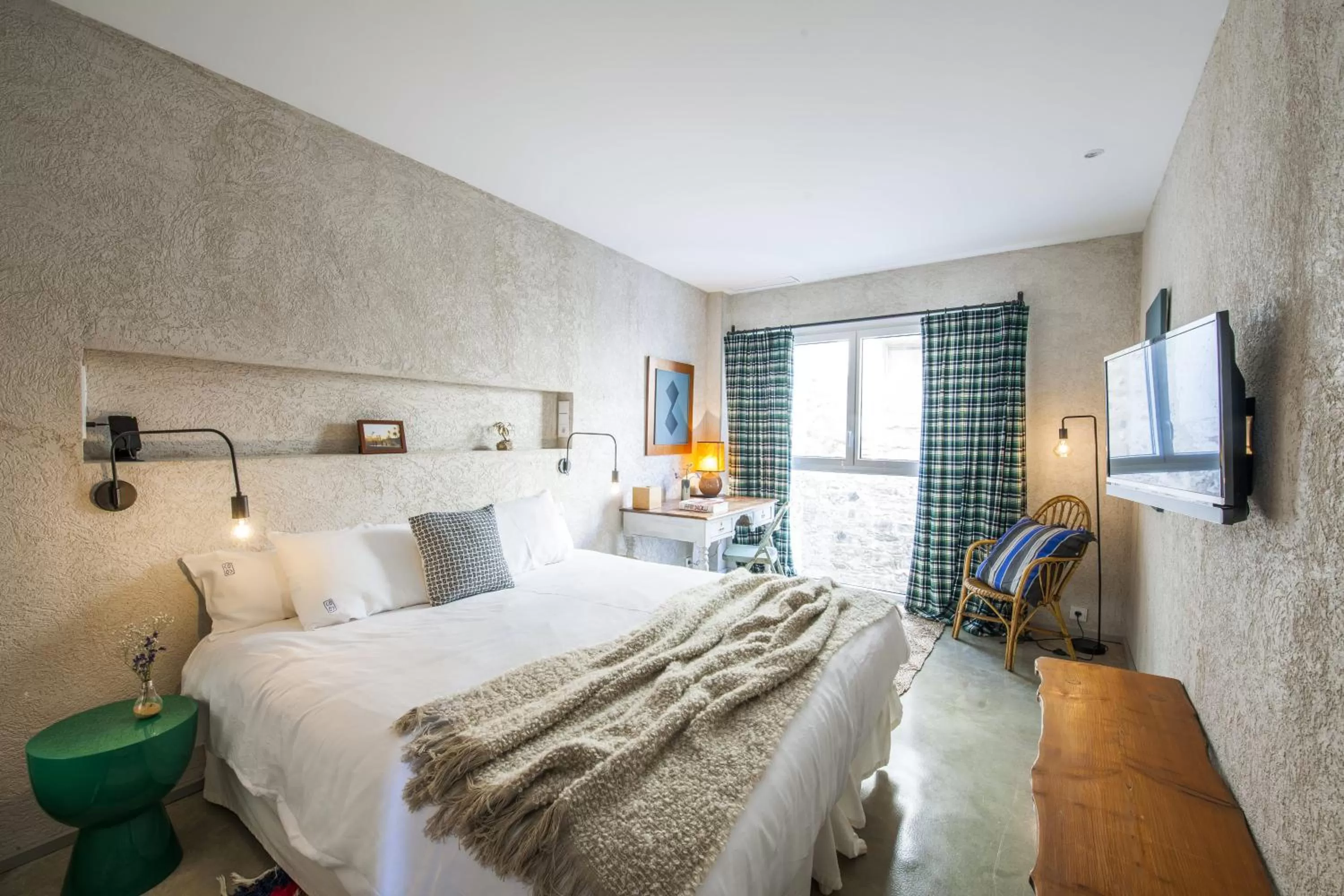 Photo of the whole room, Bed in Kook Hotel Tarifa