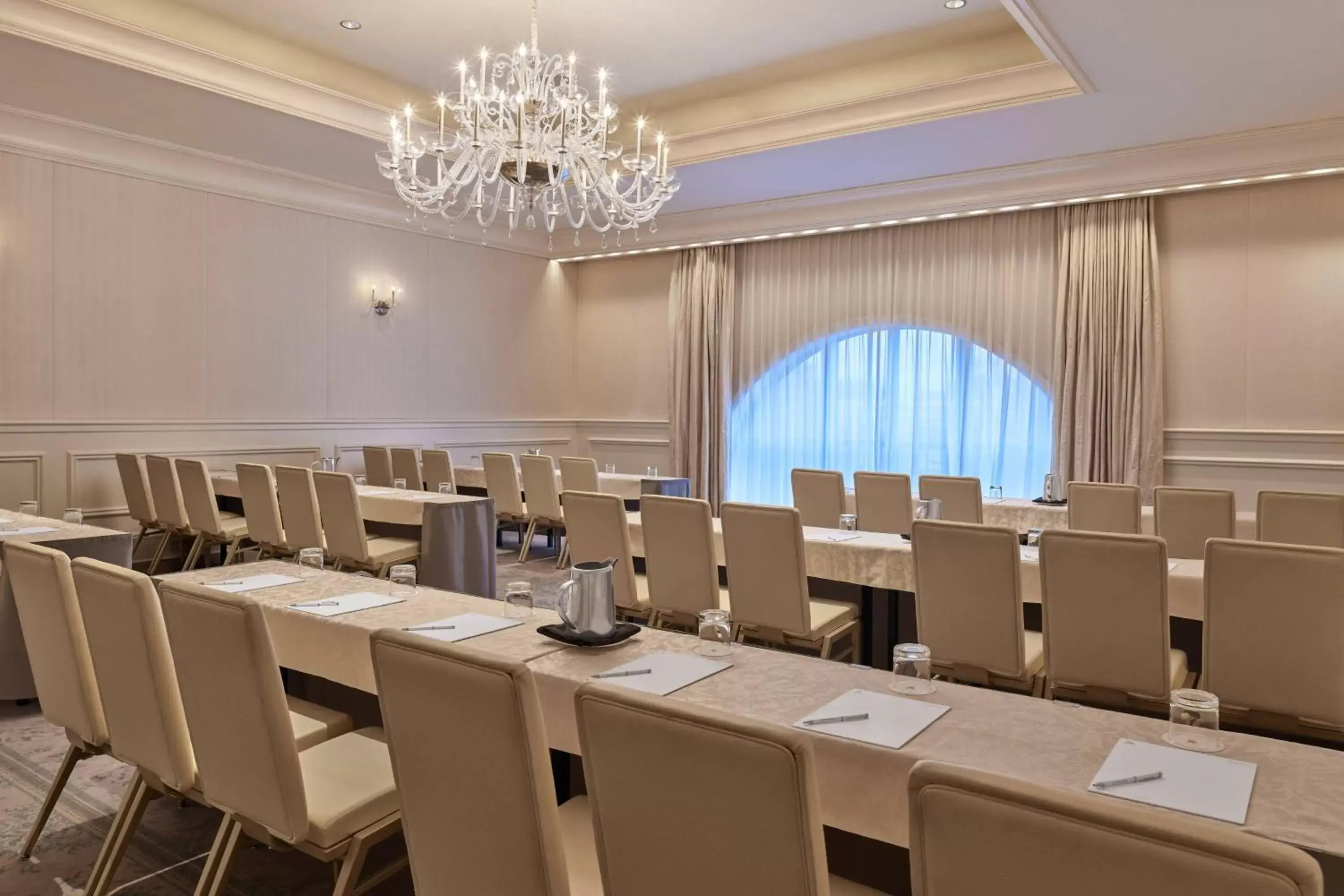 Meeting/conference room in The St. Regis Atlanta